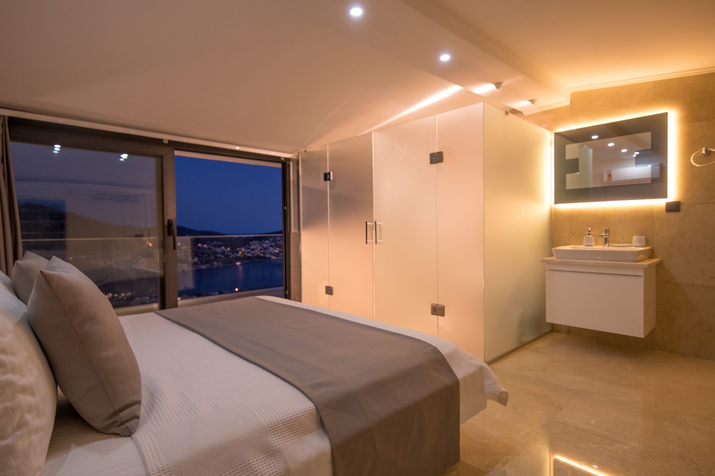 Double bedroom, bathroom and balcony entrance in Villa Unlimited 2, villa holidays in Kalkan, Turkey
