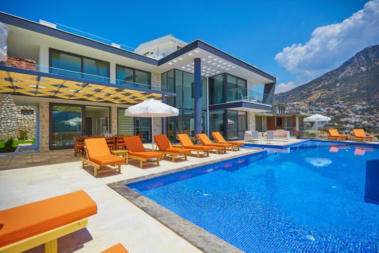 Outdoor pool in Villa Unlimited 1, villa holidays in Kalkan, Turkey