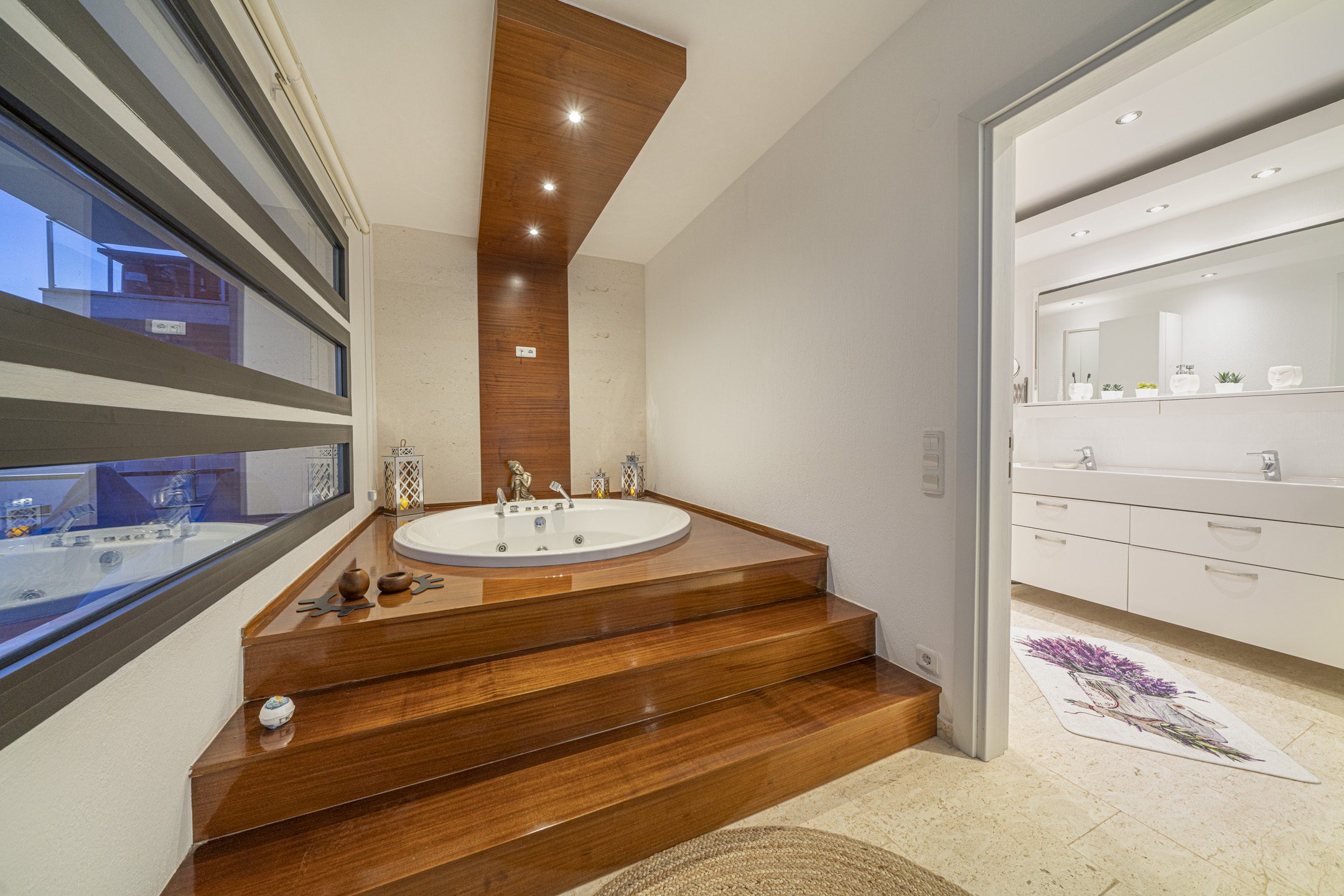 Turkey holidays at villa Simena, hottub