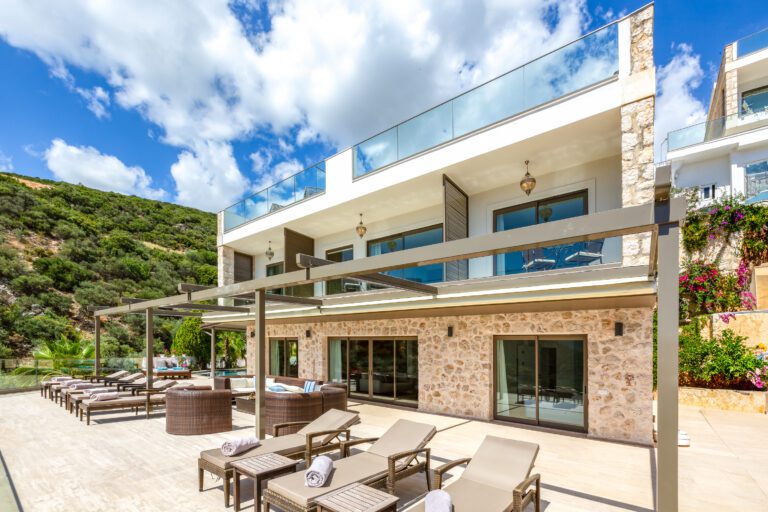 Front view of villa Korsan, luxury holiday, Turkey