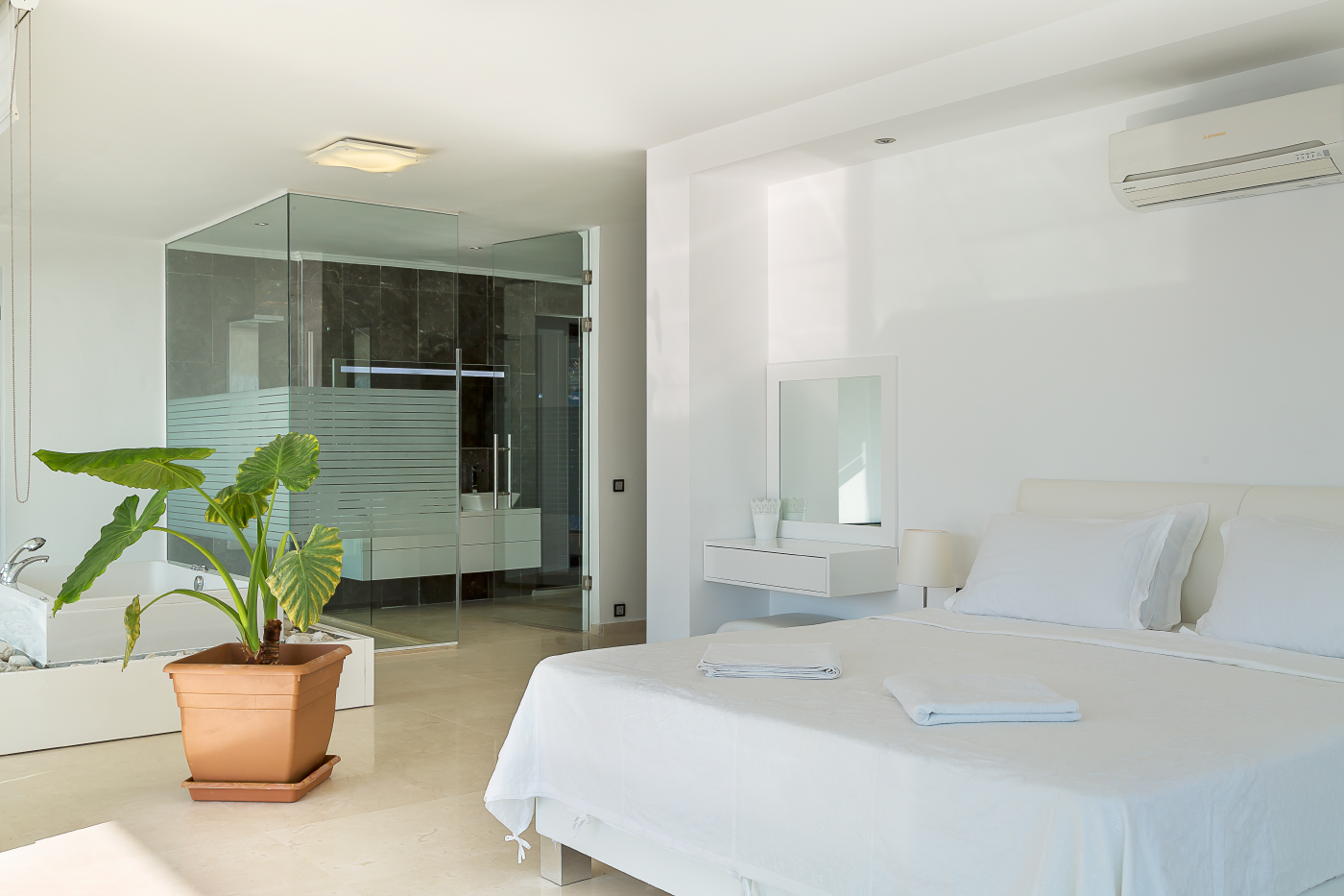 Double bedroom and bathroom in Villa Afsana, villa holidays in Kalkan, Turkey