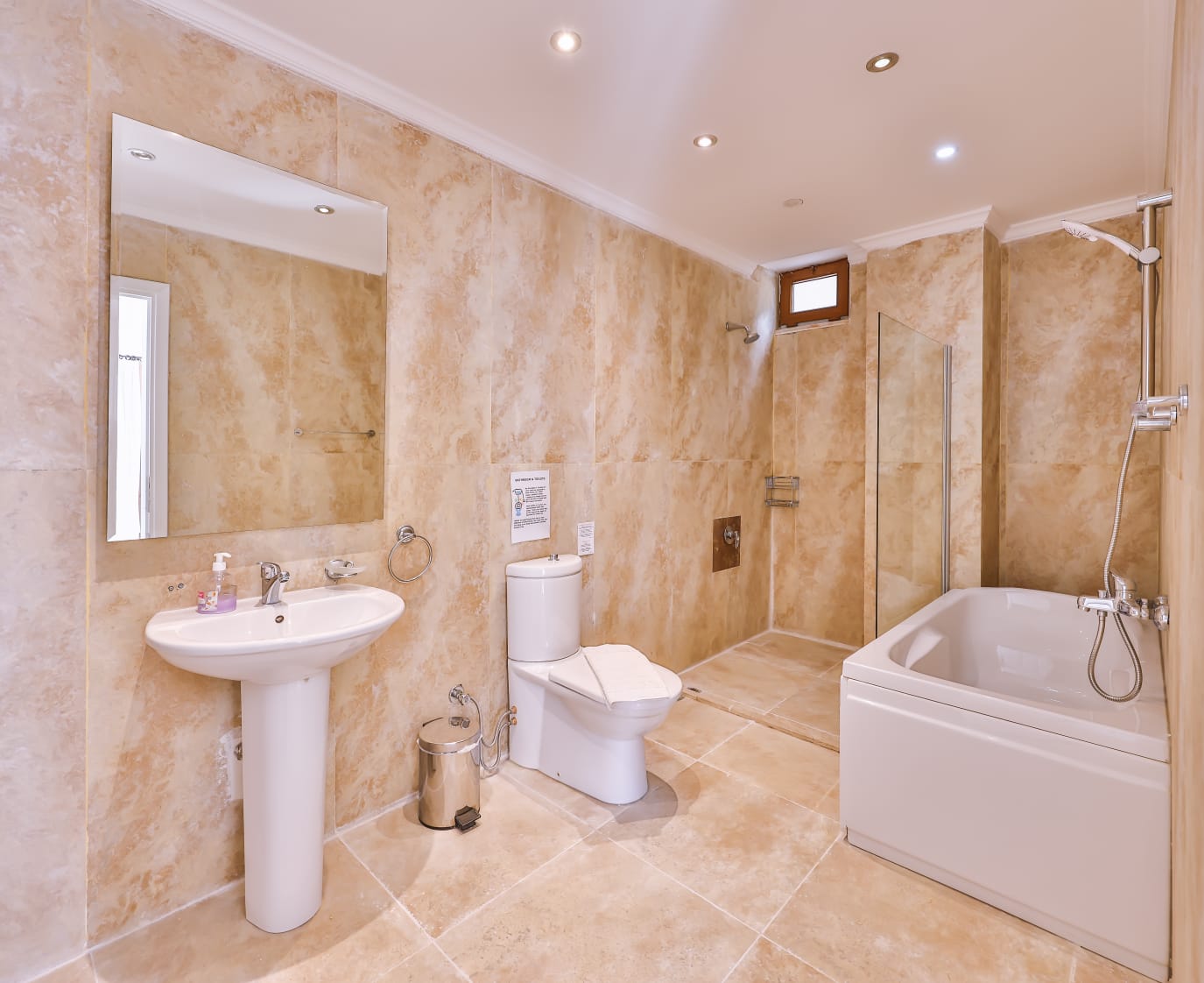 Bathroom in Villa Palmiye, villa holidays in Kalkan, Turkey