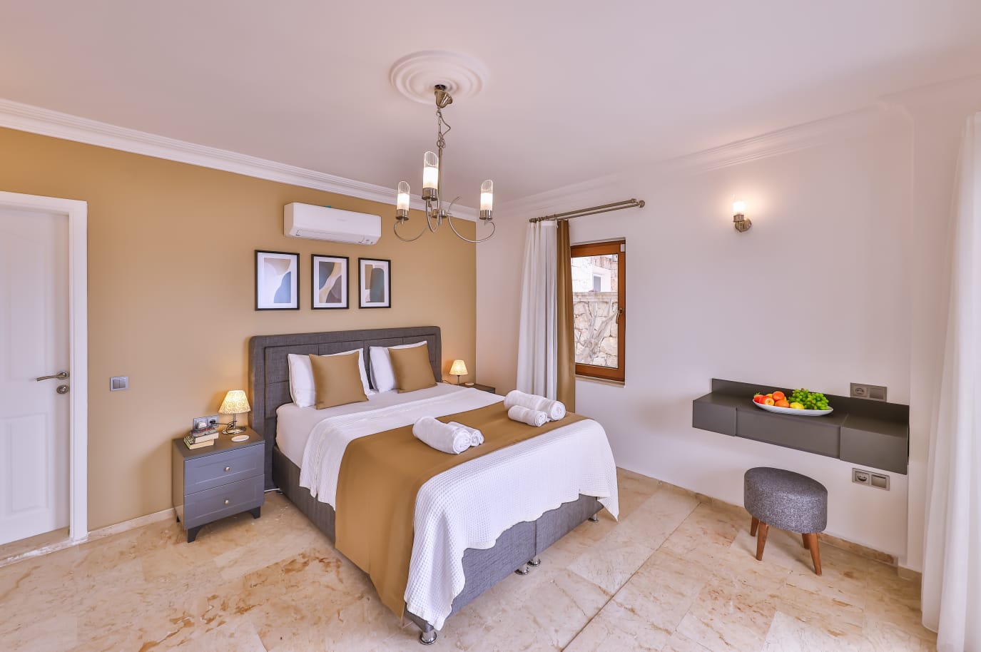 Double bedroom in Villa Palmiye, villa holidays in Kalkan, Turkey