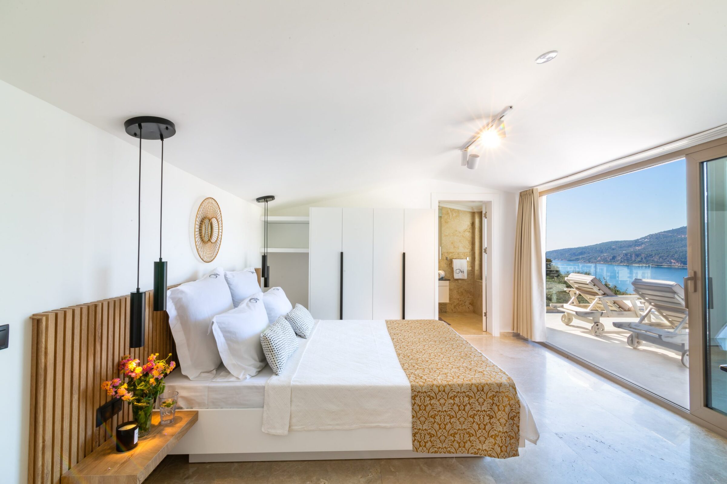 Double bedroom and bathroom in Villa Moonshine, villa holiday in Kalkan, Turkey