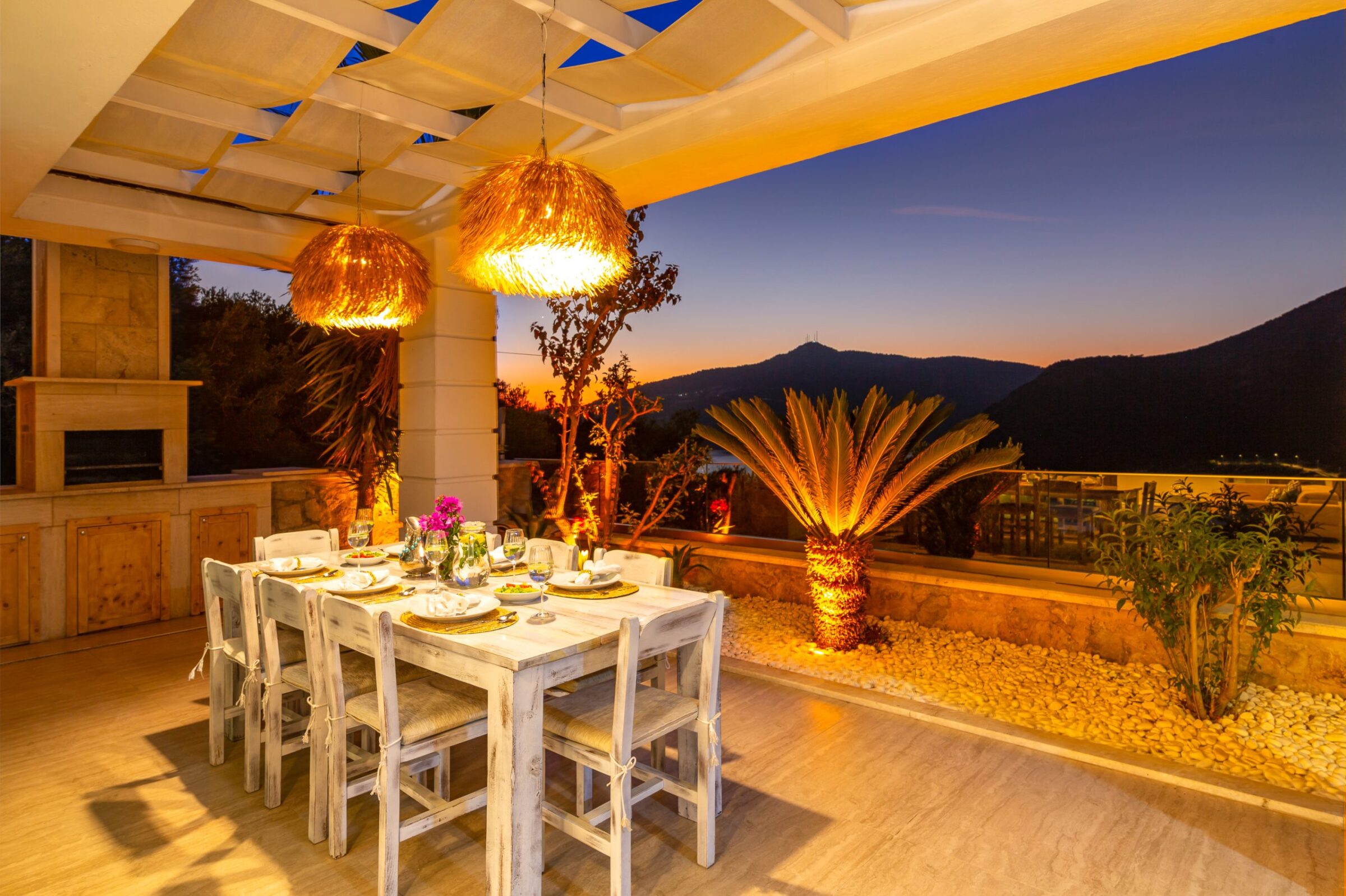 Outdoor dining area at Villa Moonshine, villa holiday in Kalkan, Turkey