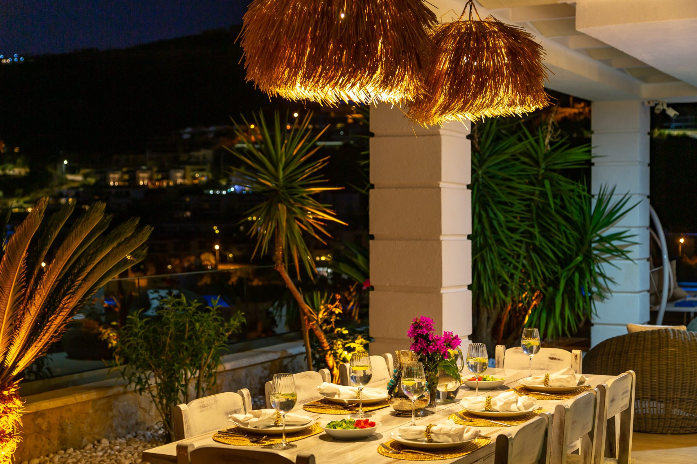 Outdoor dining area at Villa Moonshine, villa holiday in Kalkan, Turkey