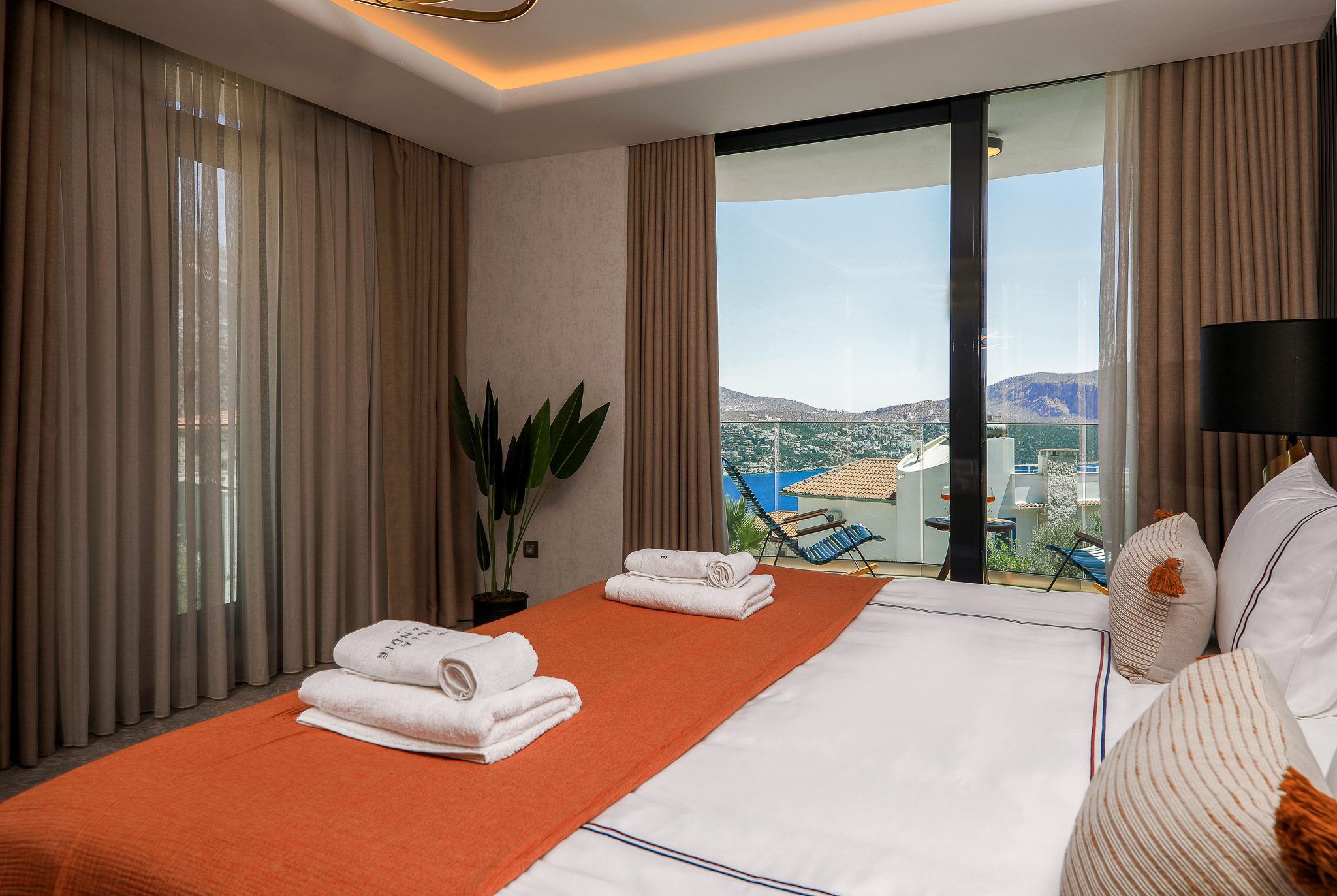 Double bedroom and balcony in Villa Sandie, villas to rent in Kalkan, Turkey