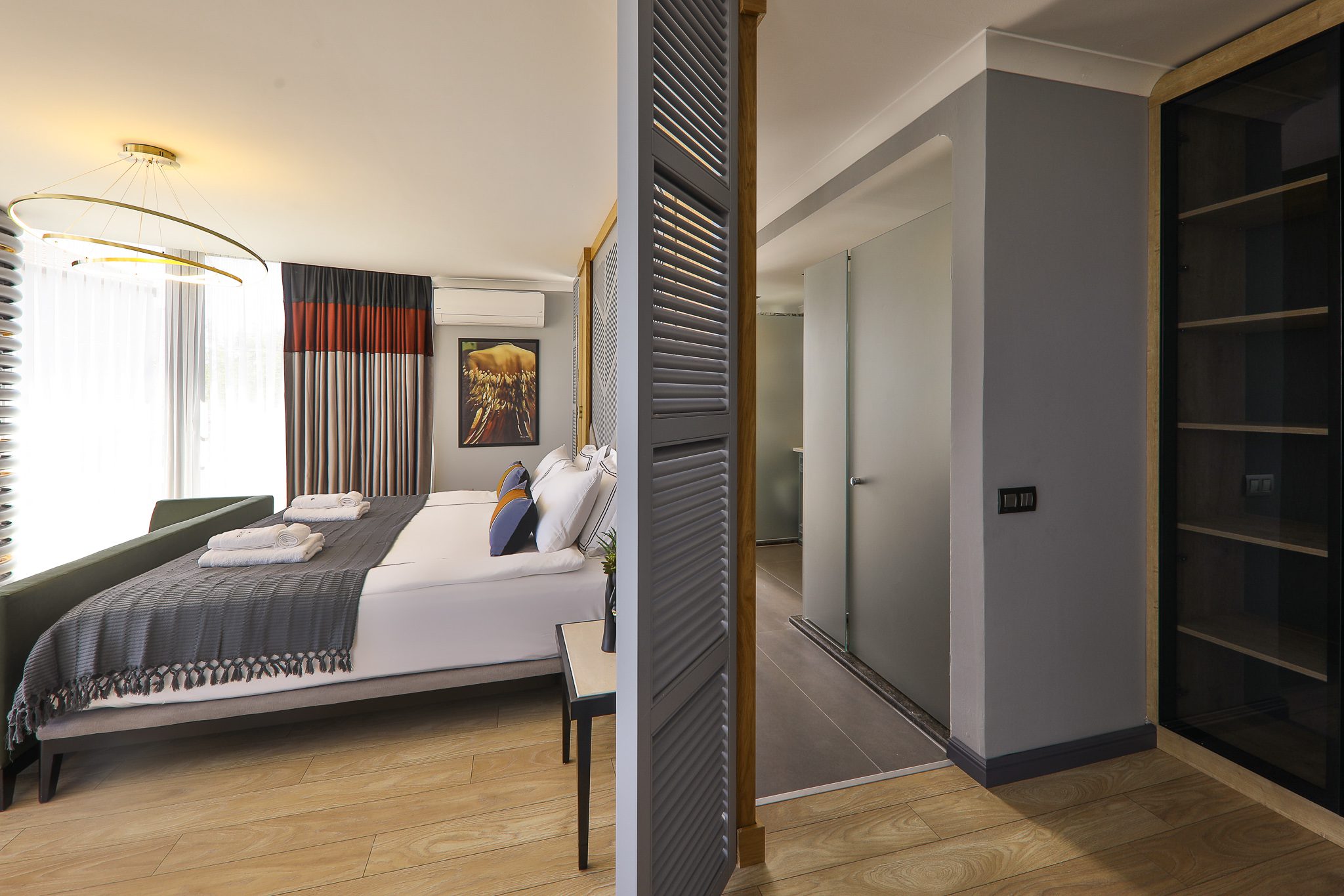 Double bedroom and bathroom in Villa Sandie, villas to rent in Kalkan, Turkey