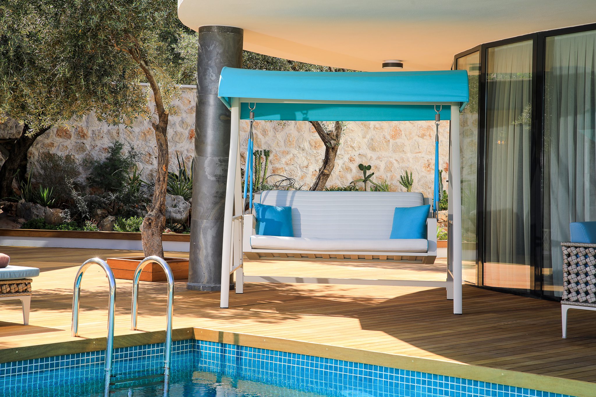 Garden swing in Villa Sandie, villas to rent in Kalkan, Turkey