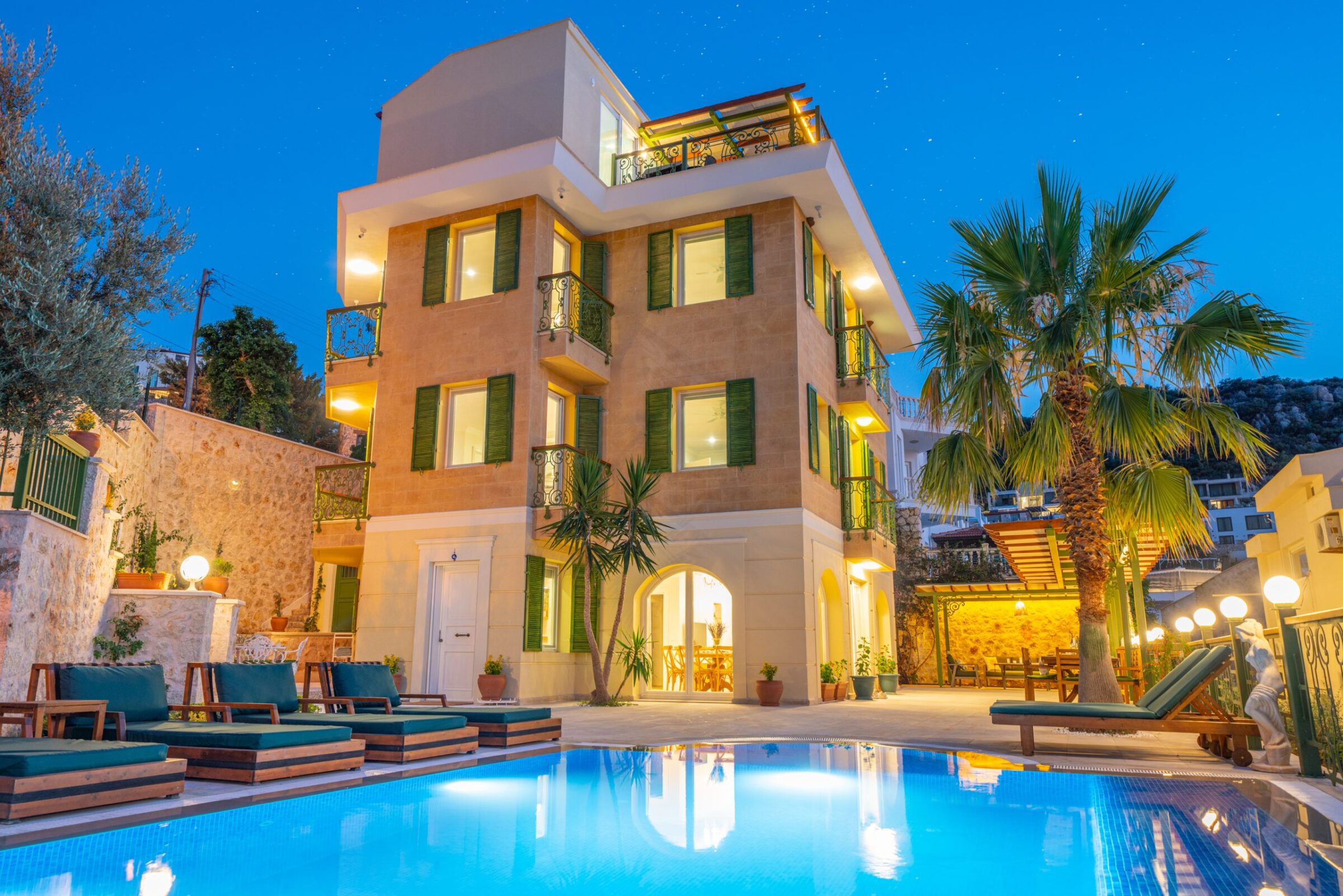Garden of Villa Grande, villas to rent in Kalkan, Turkey