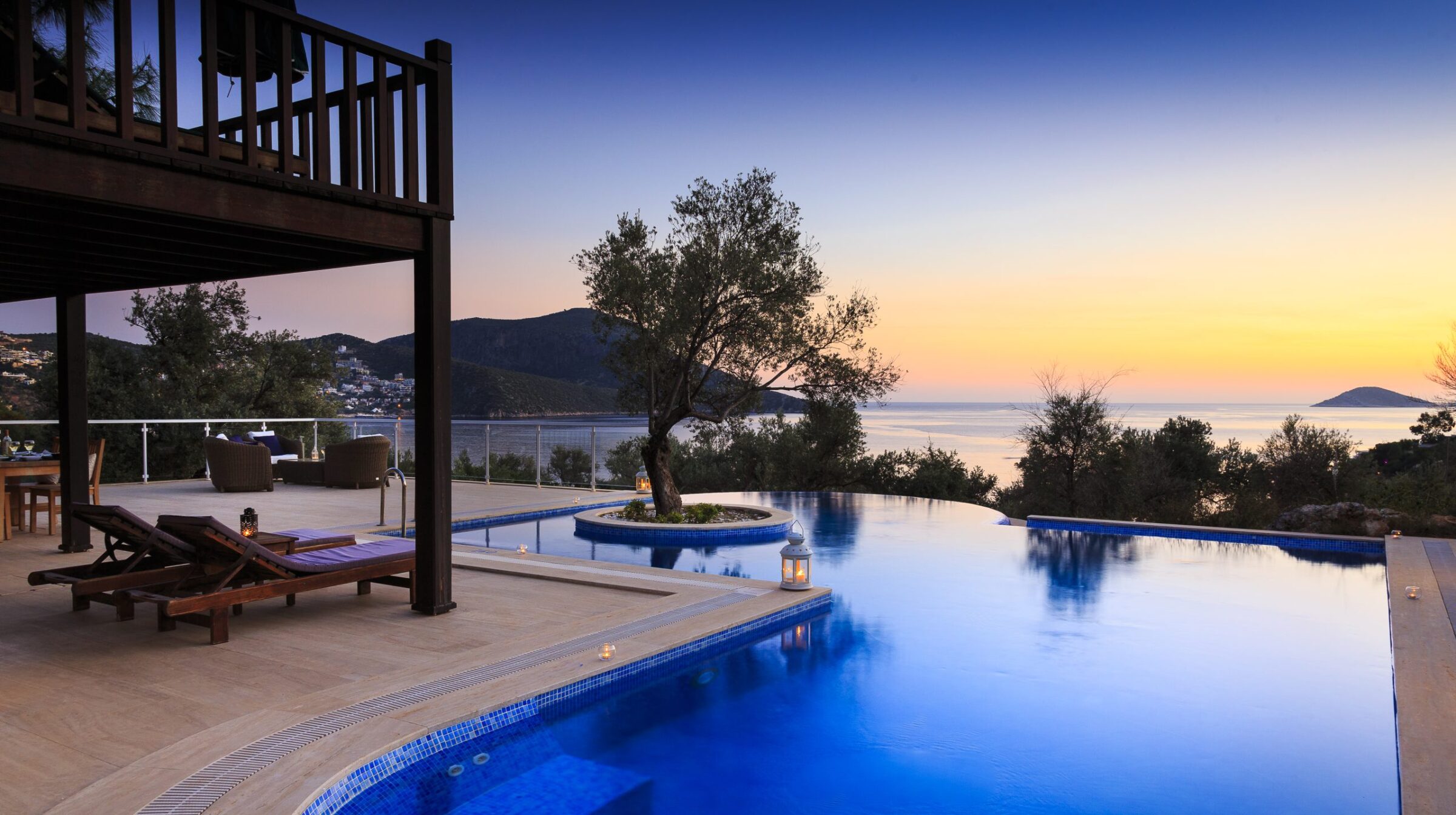 Villa Tas Bahce Luxury villa in Kalkan, Turkey outdoor pool and seafront view