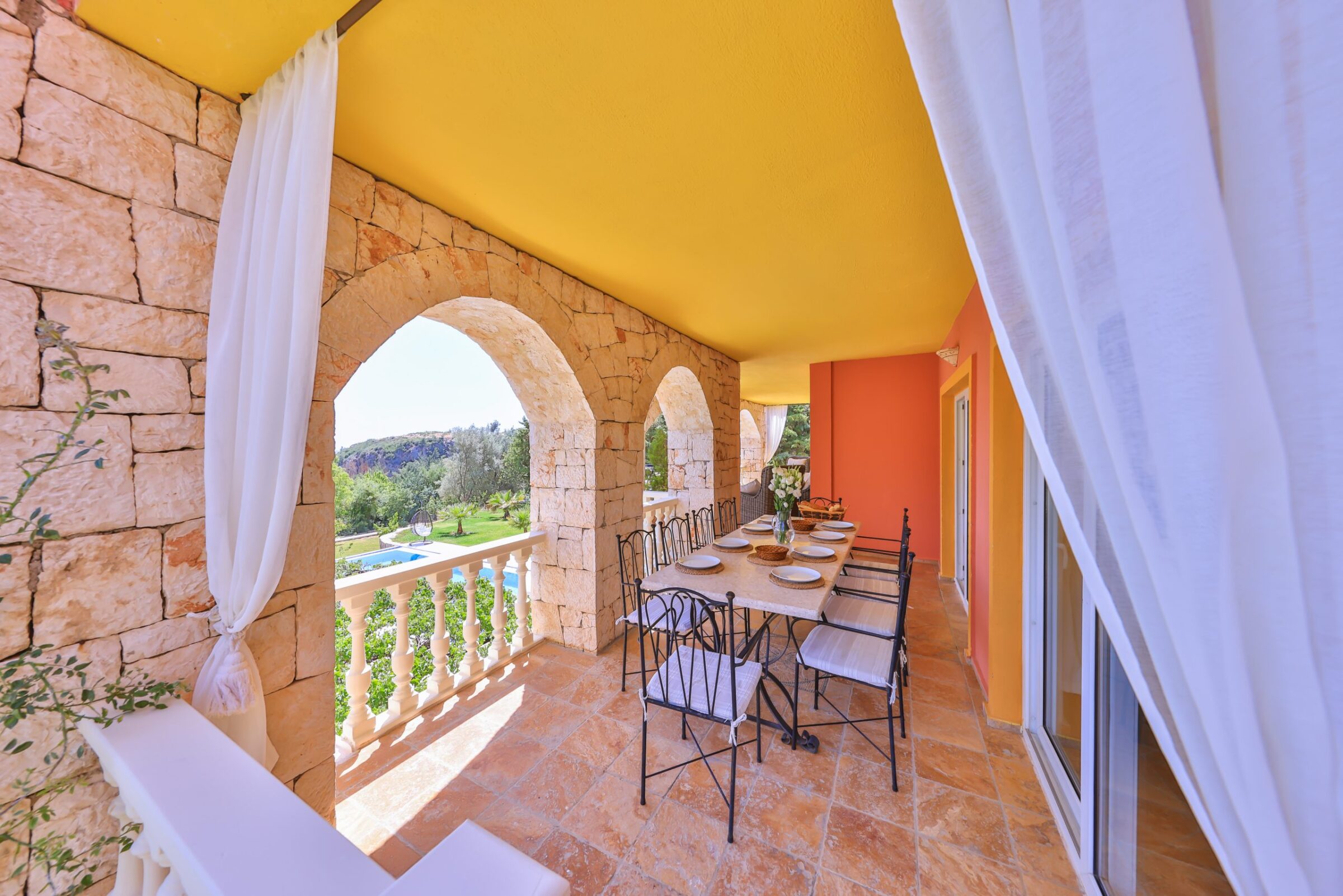 Outdoor dining area in Villa Tranquility, villa to rent in Kalkan, Turkey