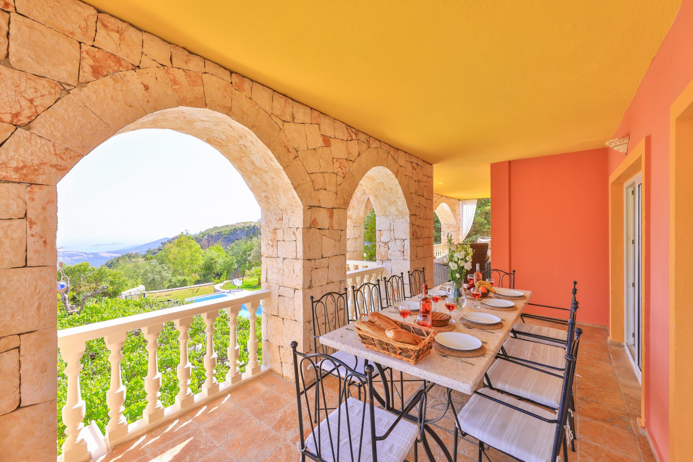 Outdoor dining area in Villa Tranquility, villa to rent in Kalkan, Turkey