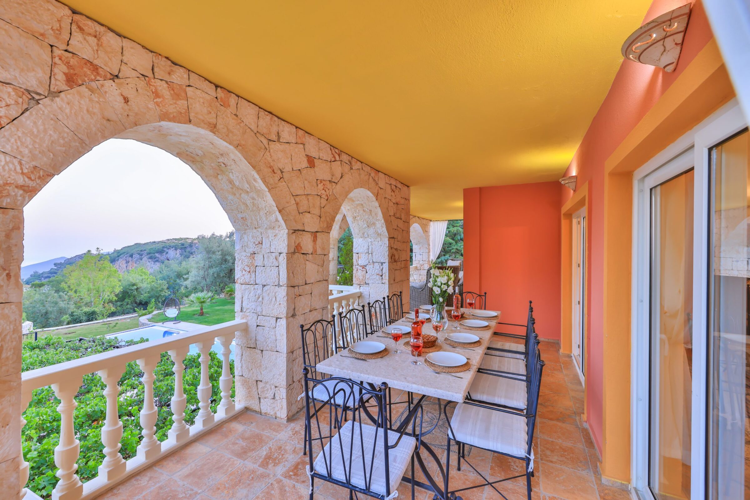 Outdoor dining area in Villa Tranquility, villa to rent in Kalkan, Turkey