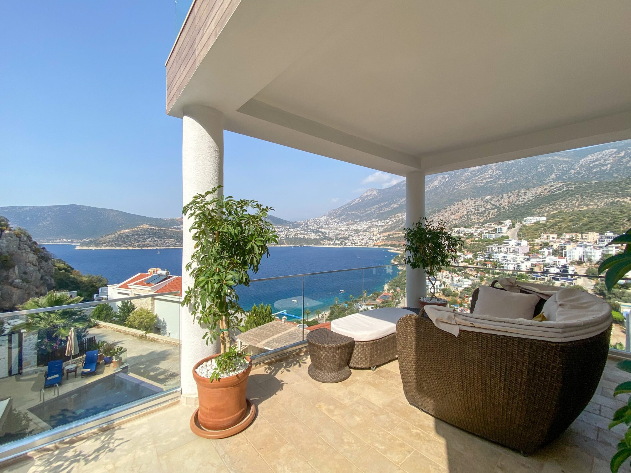 Outdoor seating area in Villa Yar, villas to rent in Kalkan, Turkey