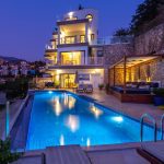 Outdoor pool and sun beds in Villa Yar, villas to rent in Kalkan, Turkey