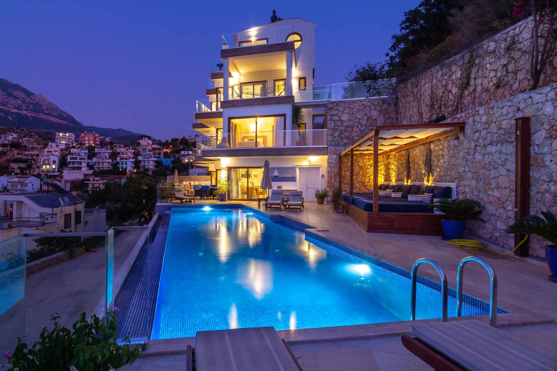 Outdoor pool and sun beds in Villa Yar, villas to rent in Kalkan, Turkey