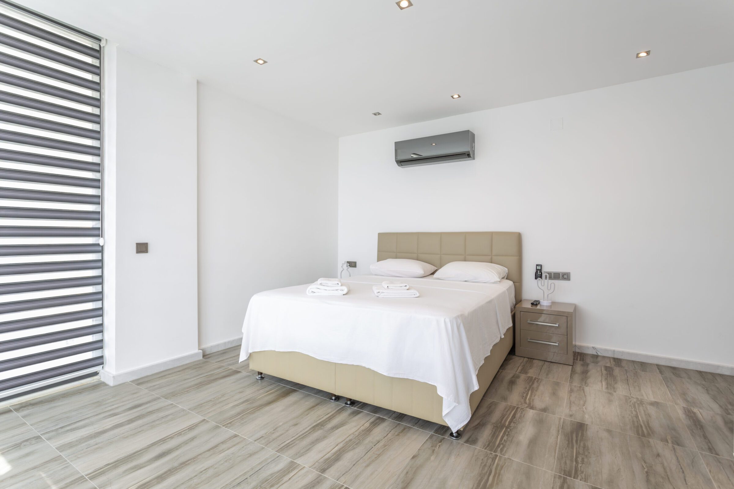 Double bedroom in Villa Poyraz, villa holidays in Kalkan, Turkey