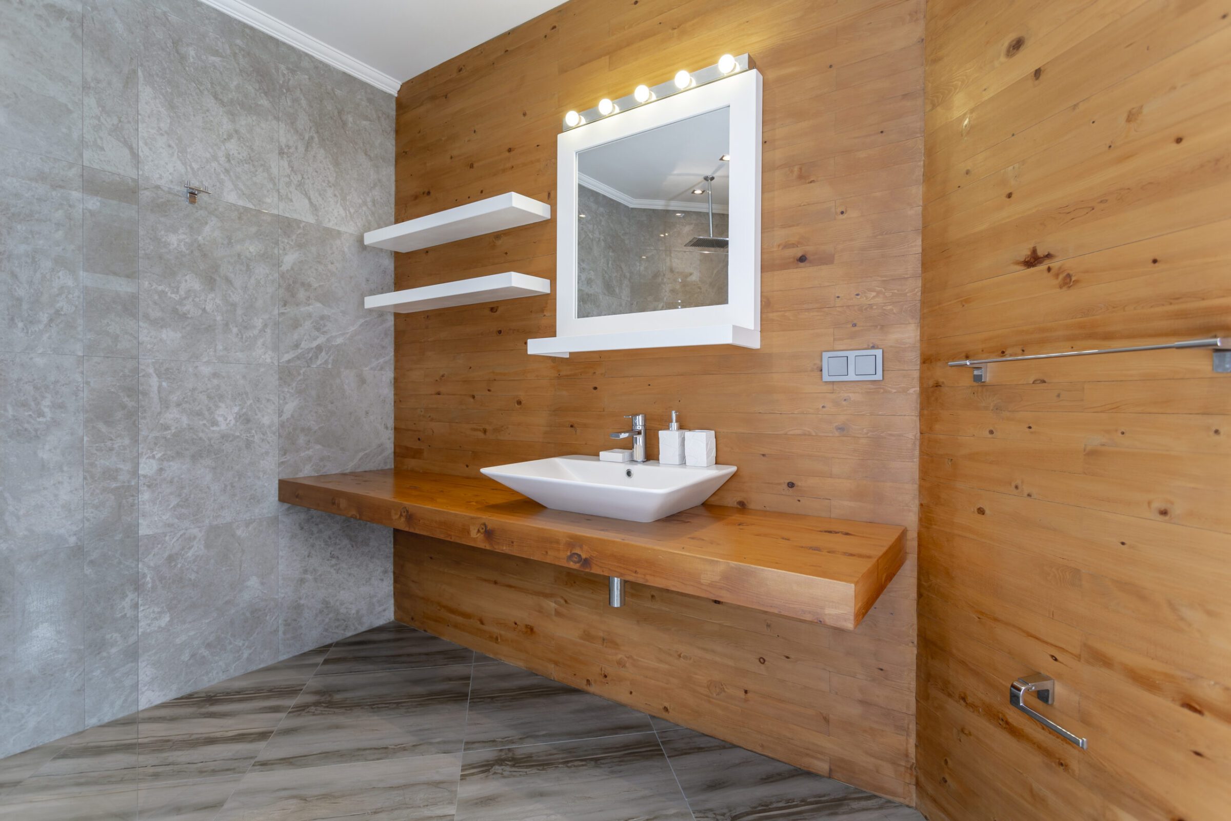 Luxurious bathroom in Villa Poyraz, villa holidays in Kalkan, Turkey