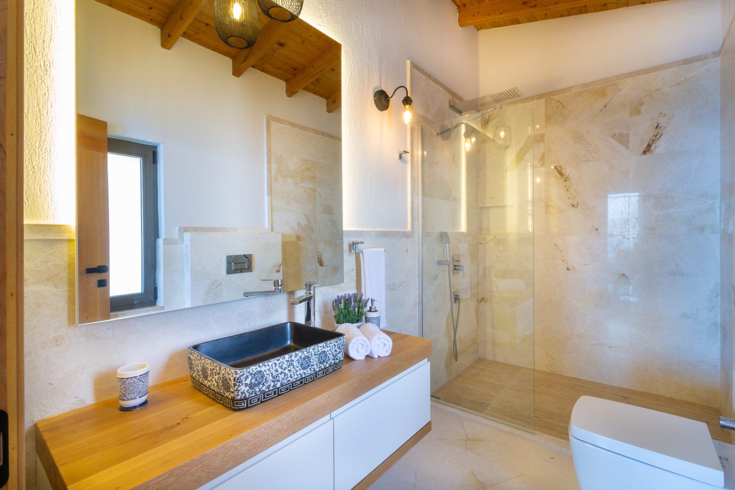 Bathroom in Villa Water Edge 1, villas to rent in Kalkan, Turkey