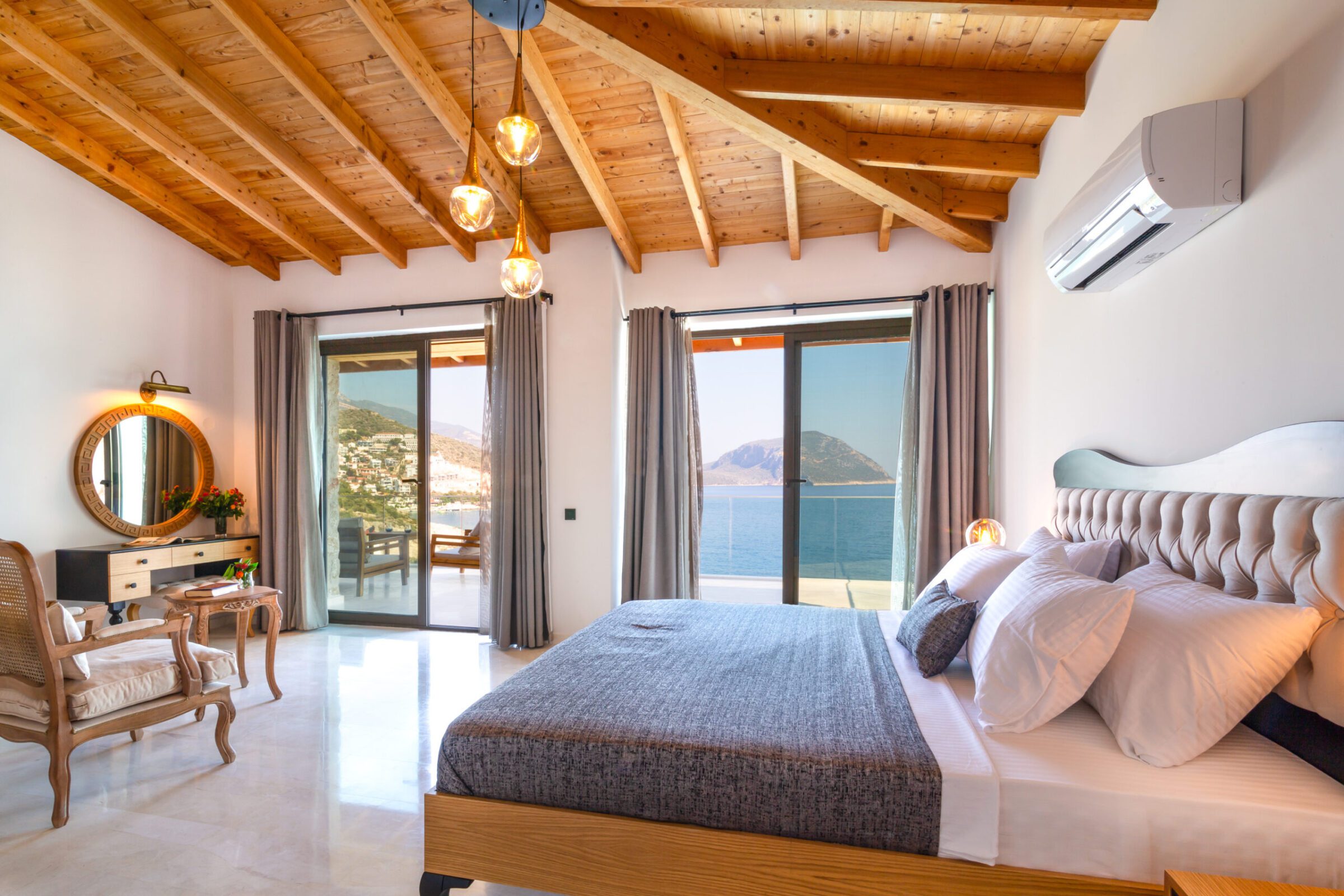 Spacious double bedroom in Villa Water Edge 1, villas to rent in Kalkan, Turkey
