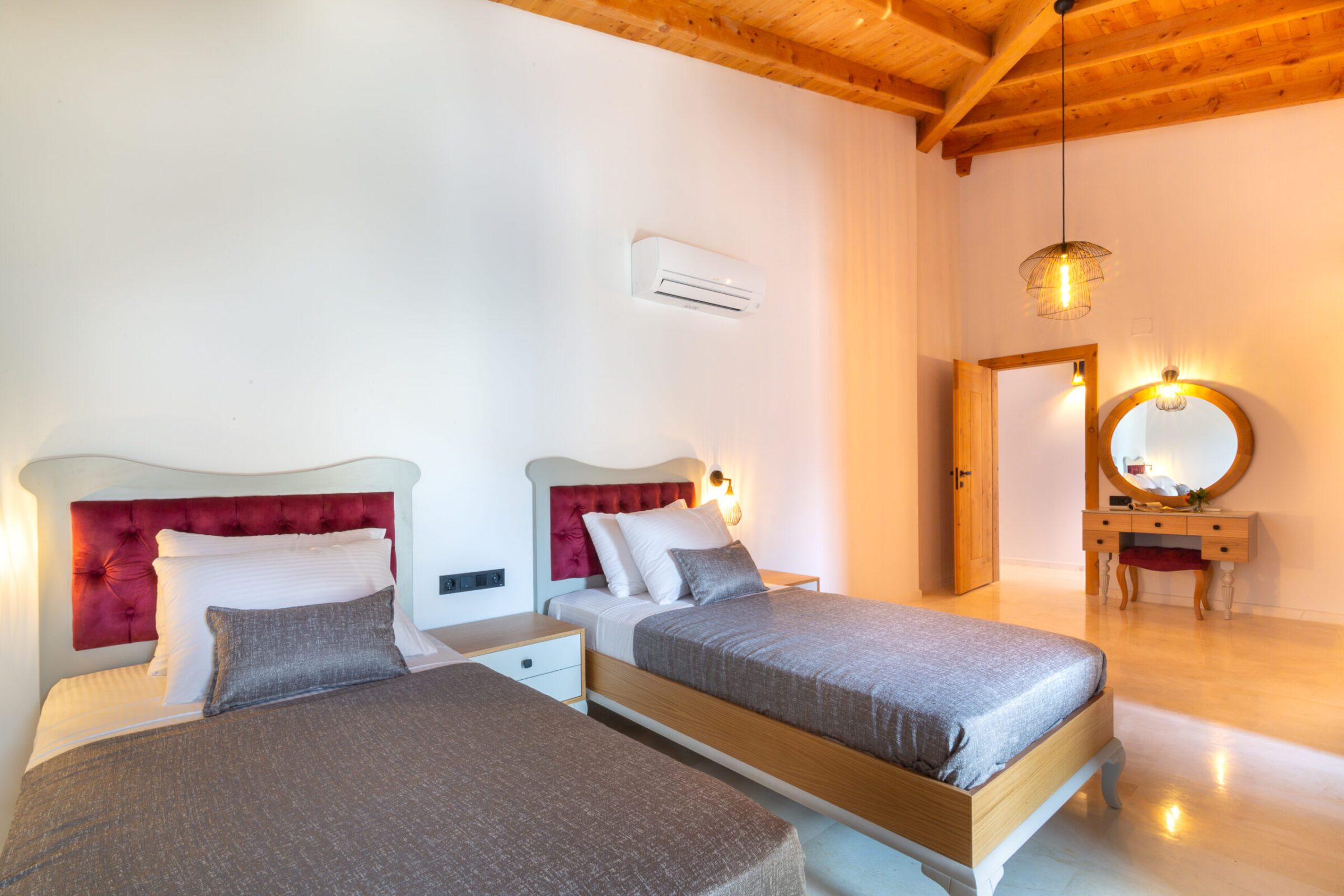 Twin bedroom in Villa Water Edge 1, villas to rent in Kalkan, Turkey