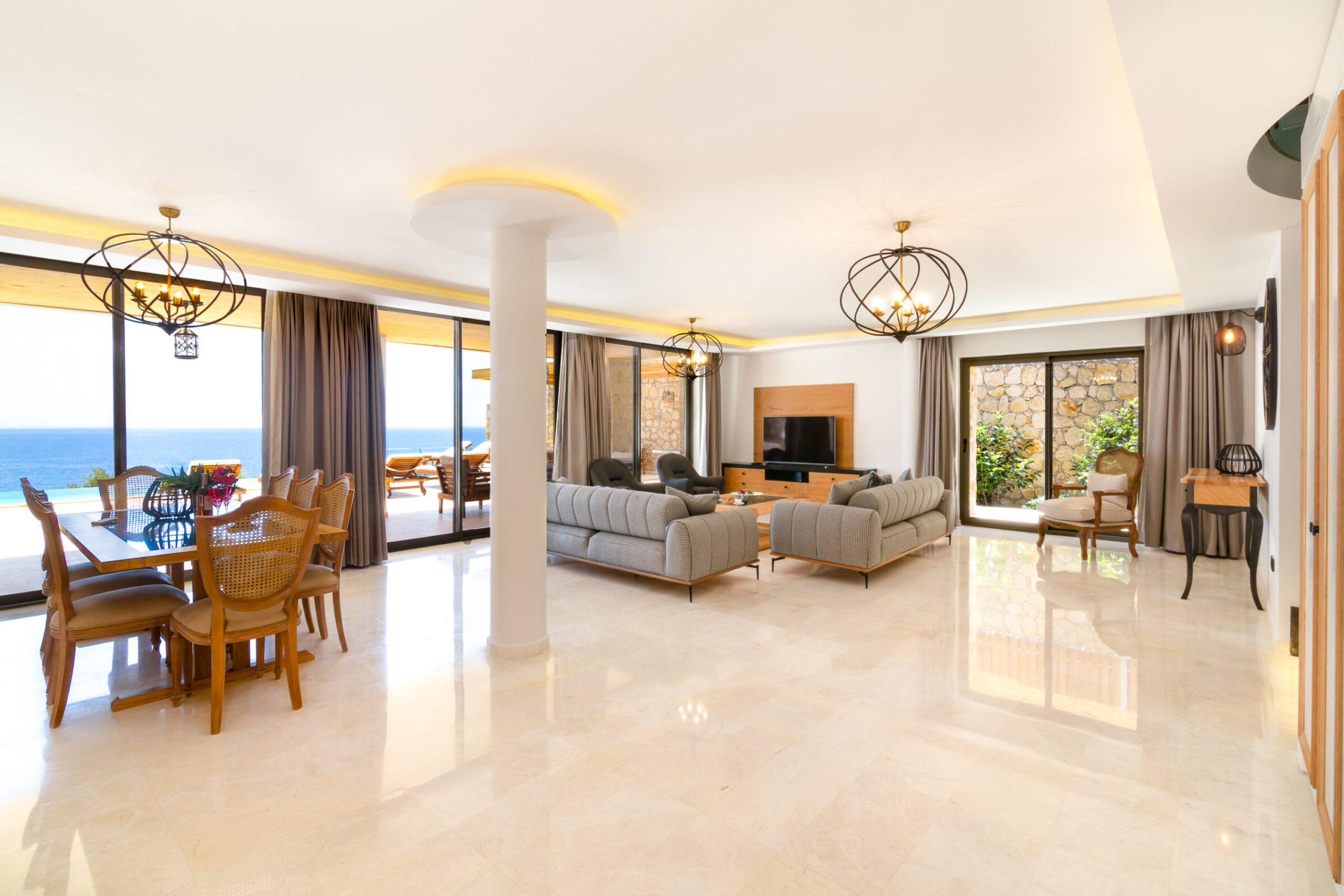 Open-planned kitchen and lounge in Villa Water Edge 2, villas to rent in Kalkan, Turkey