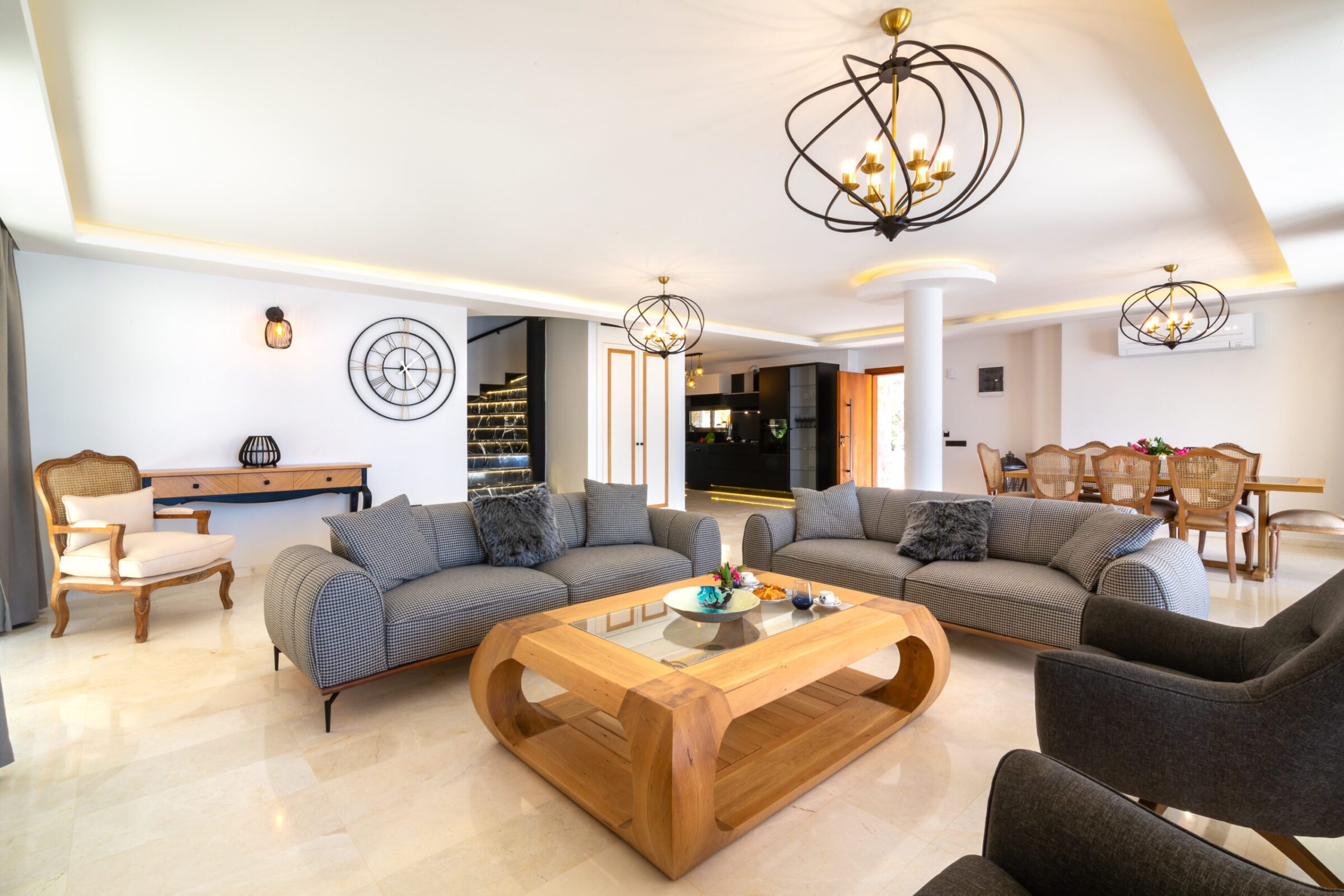 Open-planned kitchen and lounge in Villa Water Edge 2, villas to rent in Kalkan, Turkey