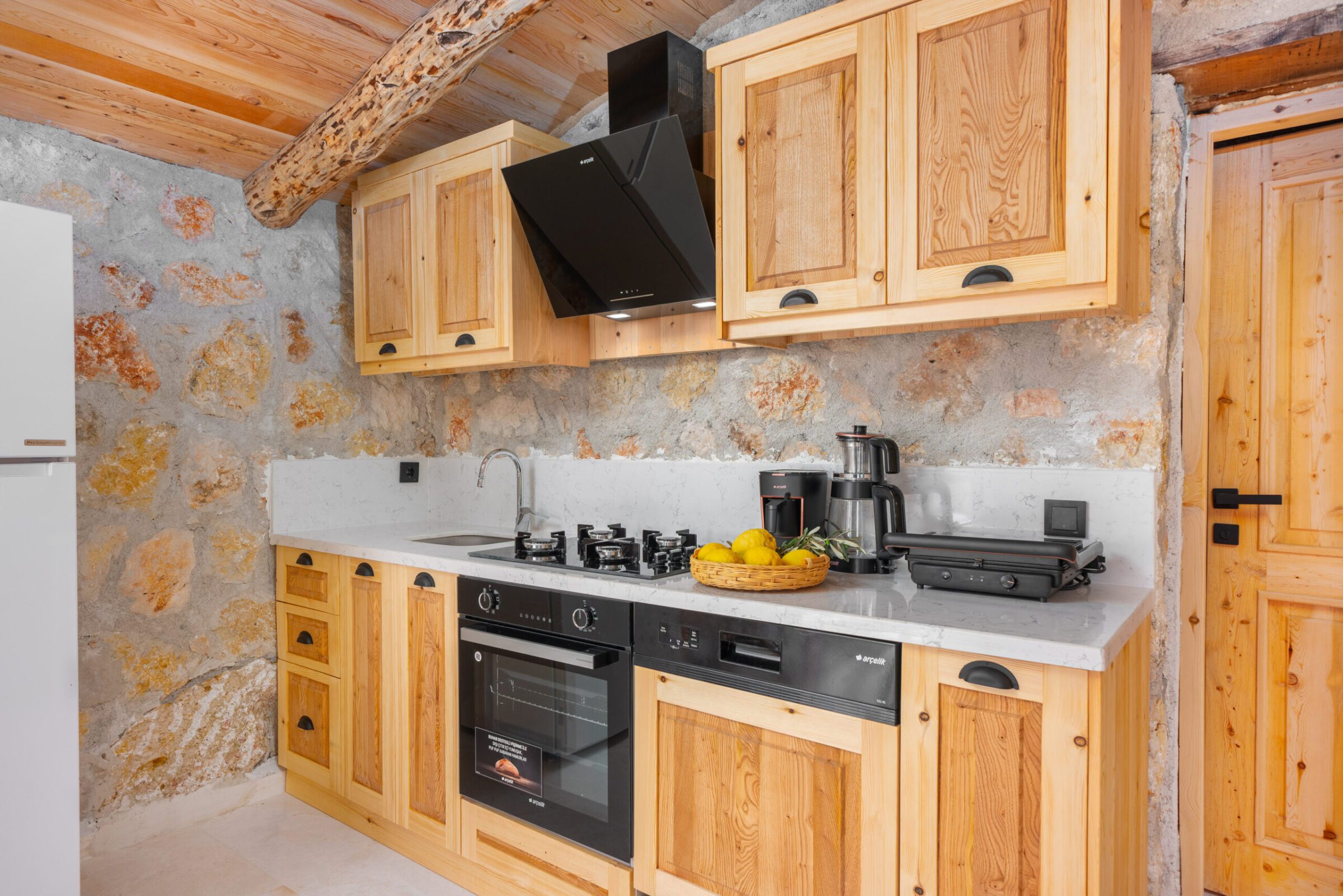 Kitchen of Villa Water Edge 6, villas to rent in Kalkan, Turkey