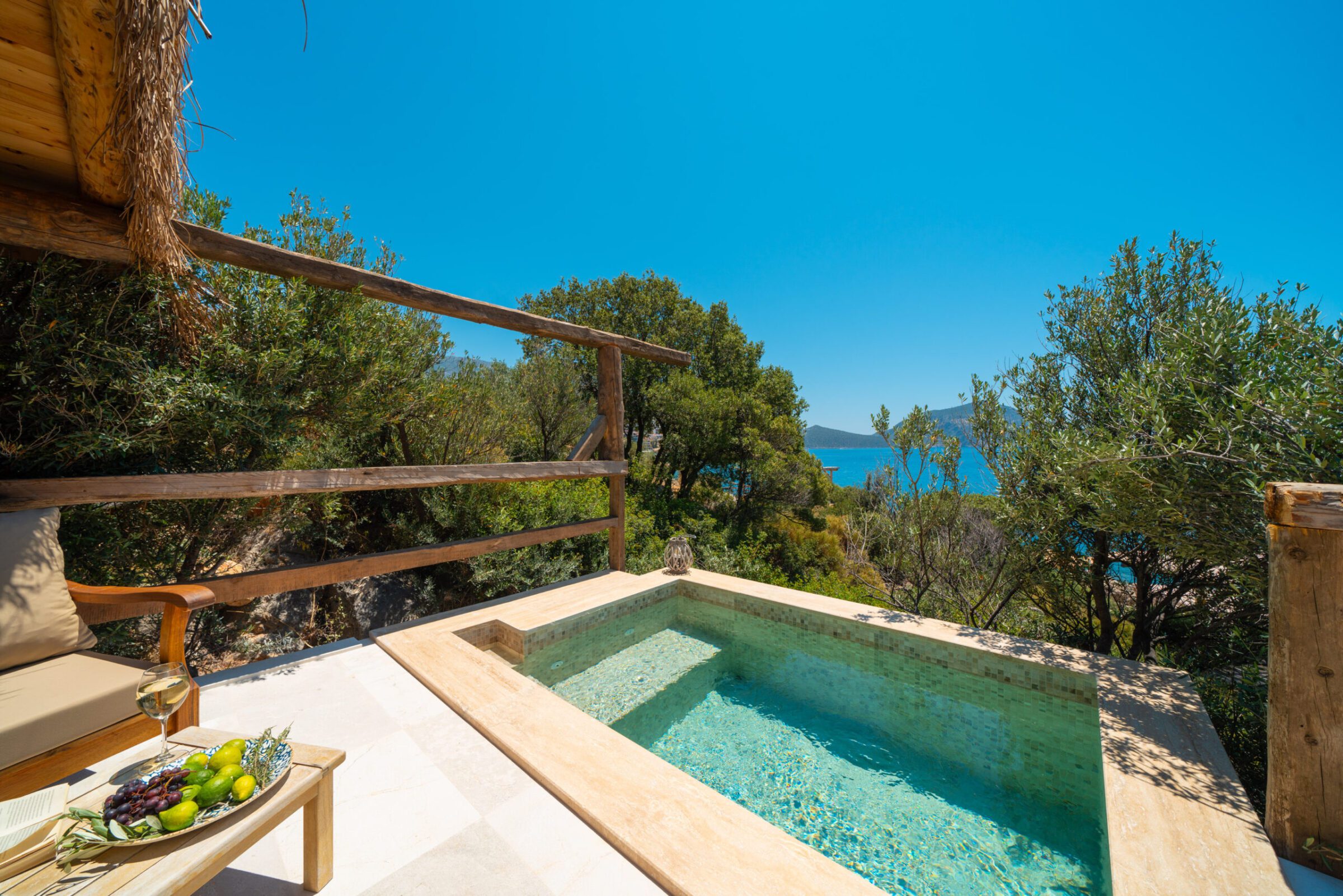 Outdoor pool of Villa Water Edge 6, villas to rent in Kalkan, Turkey