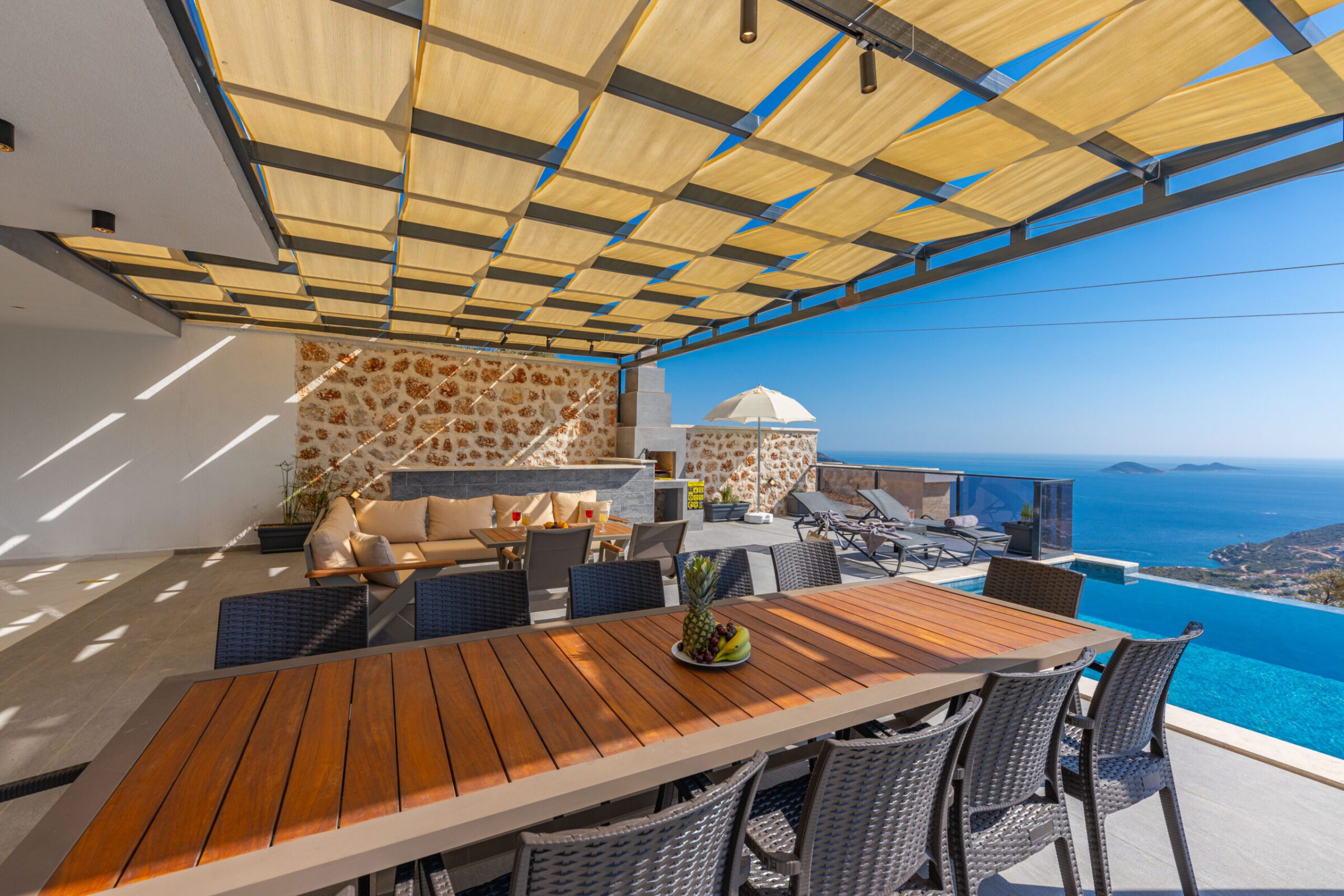 Outdoor dining area at Villa Royal Falcon, villas to rent in Kalkan, Turkey