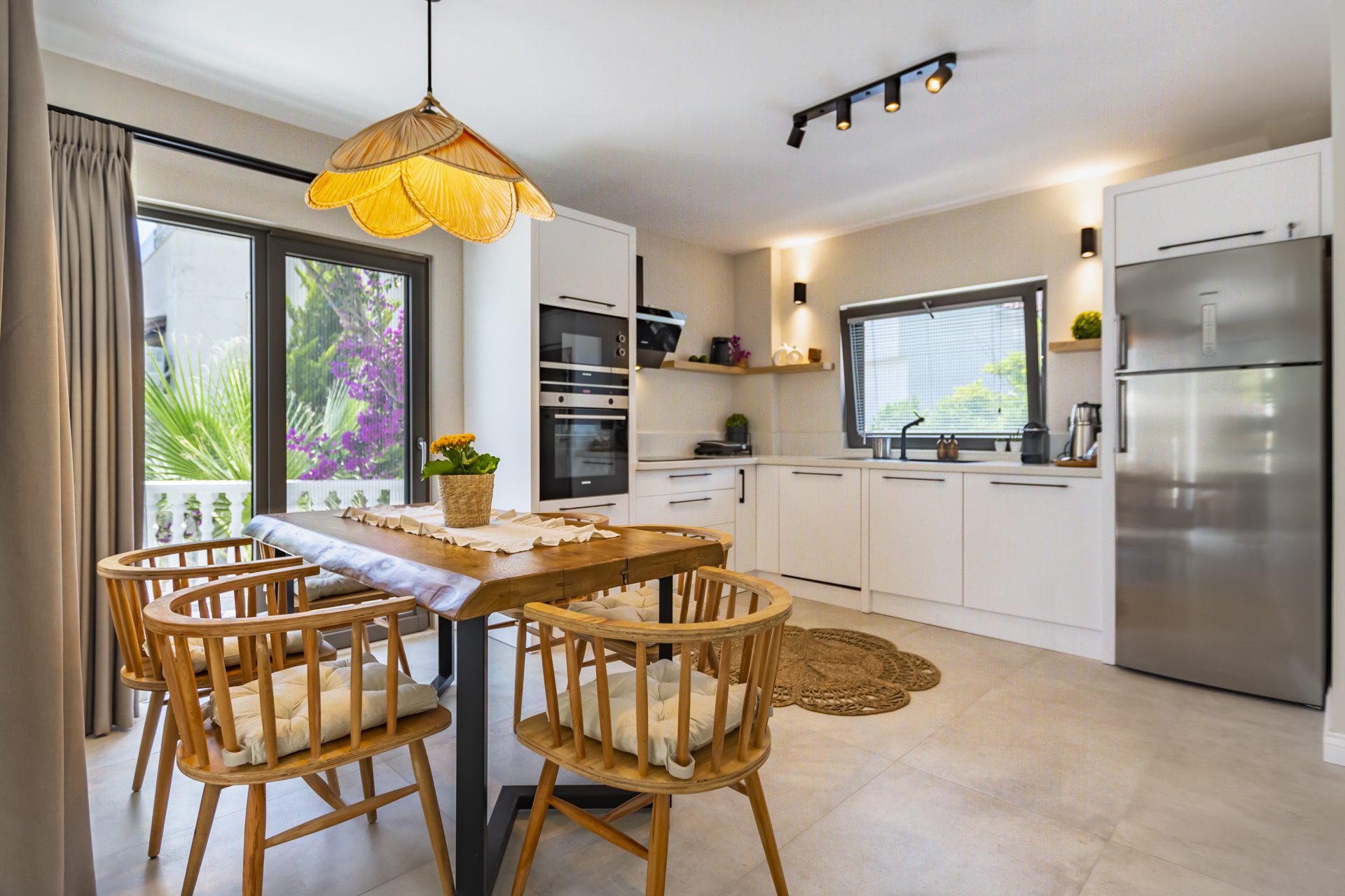 Kitchen and dining room in Villa Verde, holiday villa to rent in Kalkan, Turkey