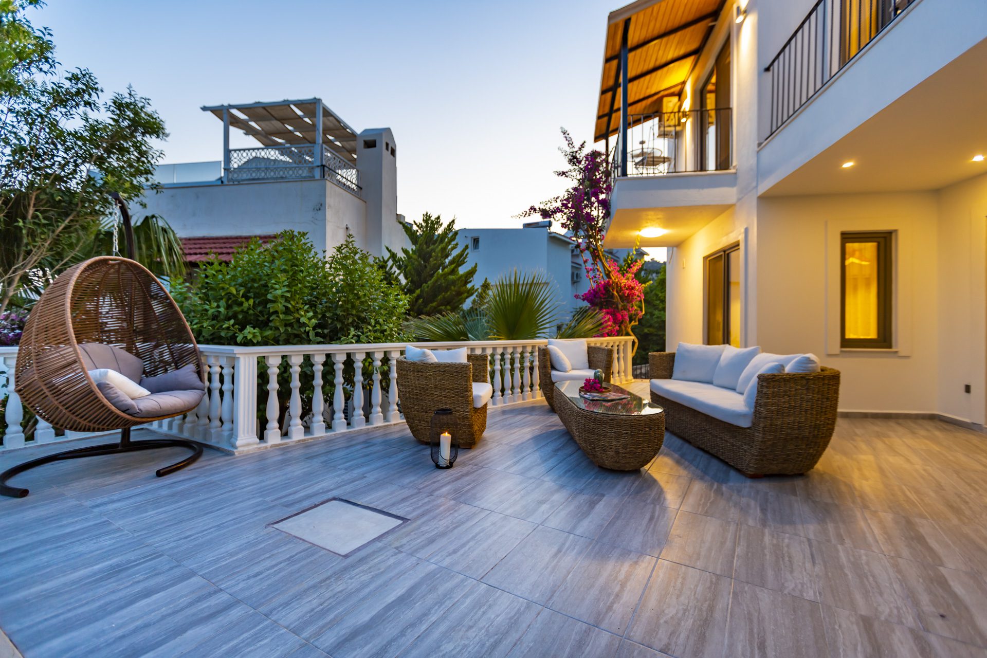 Outdoor seating area and swing in Villa Verde, holiday villa to rent in Kalkan, Turkey