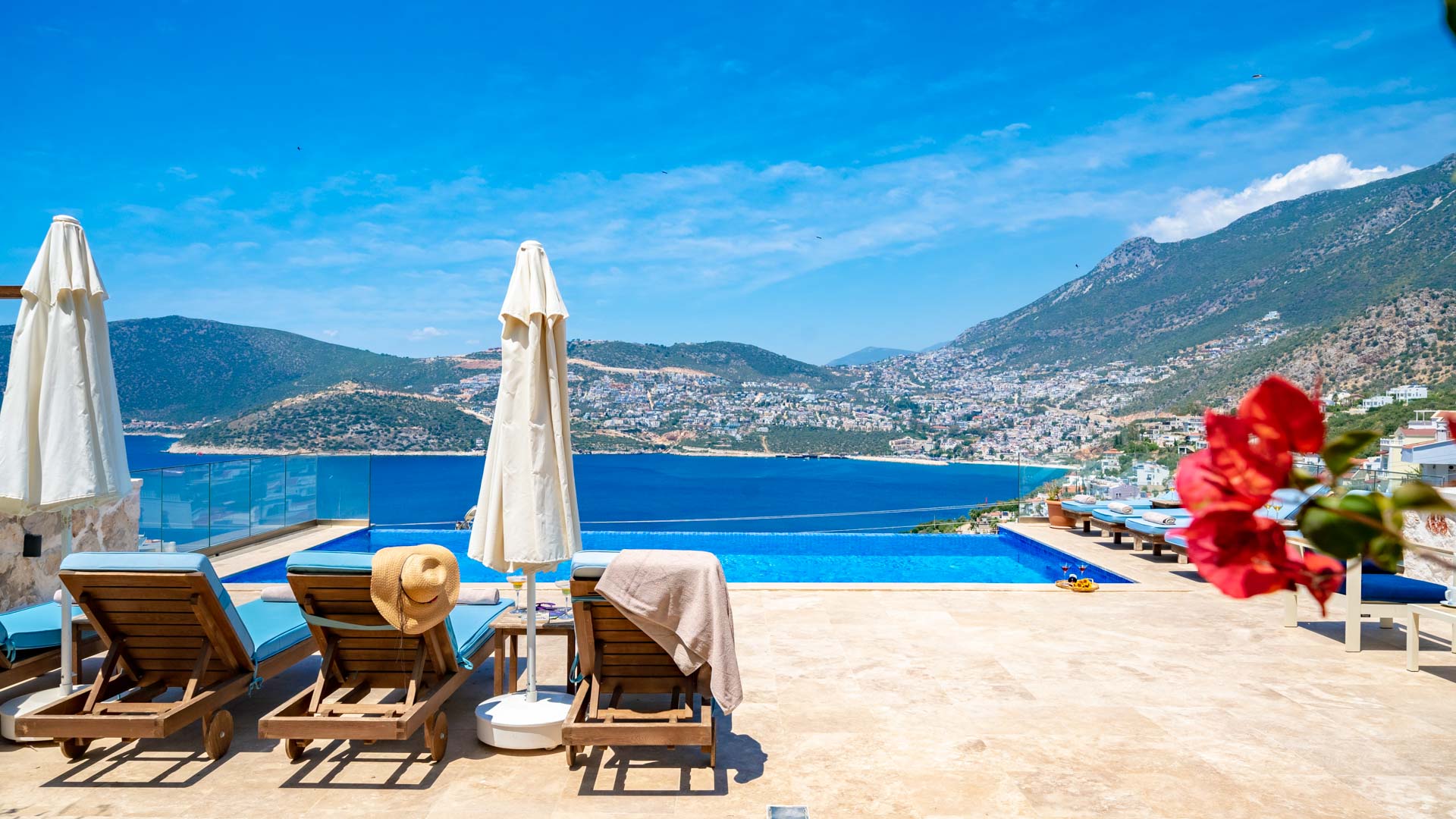 Outdoor pool and sun loungers in Villa Elia, villa holidays in Kalkan, Turkey