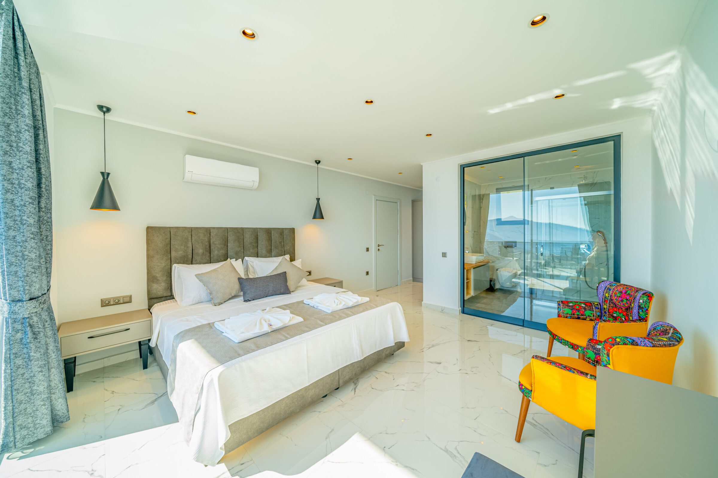 Double bedroom with bathroom in Villa Grey Falcon, villas to rent in Kalkan, Turkey