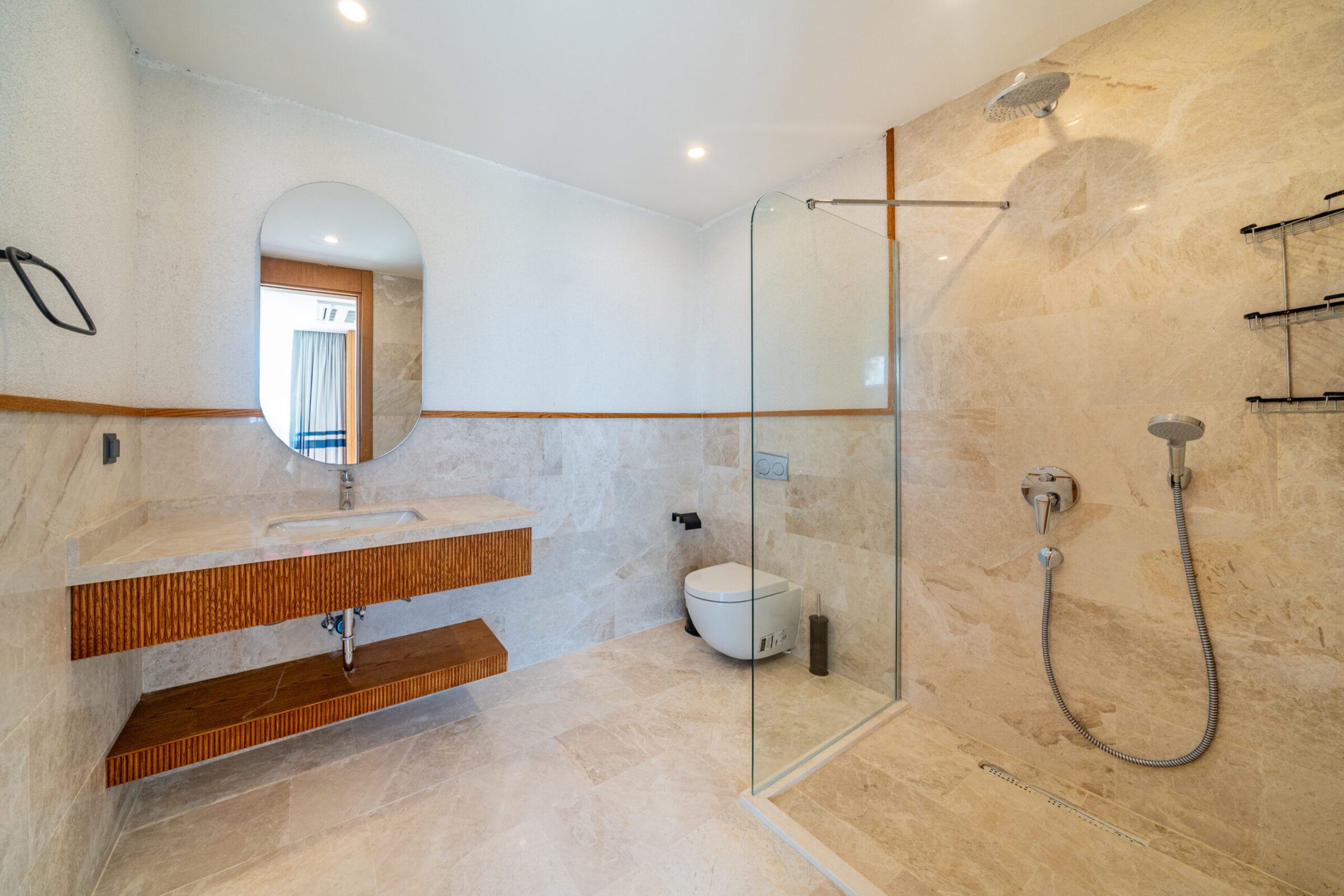Spacious bathroom in Villa Anatolia 2, villas to rent in Kalkan, Turkey