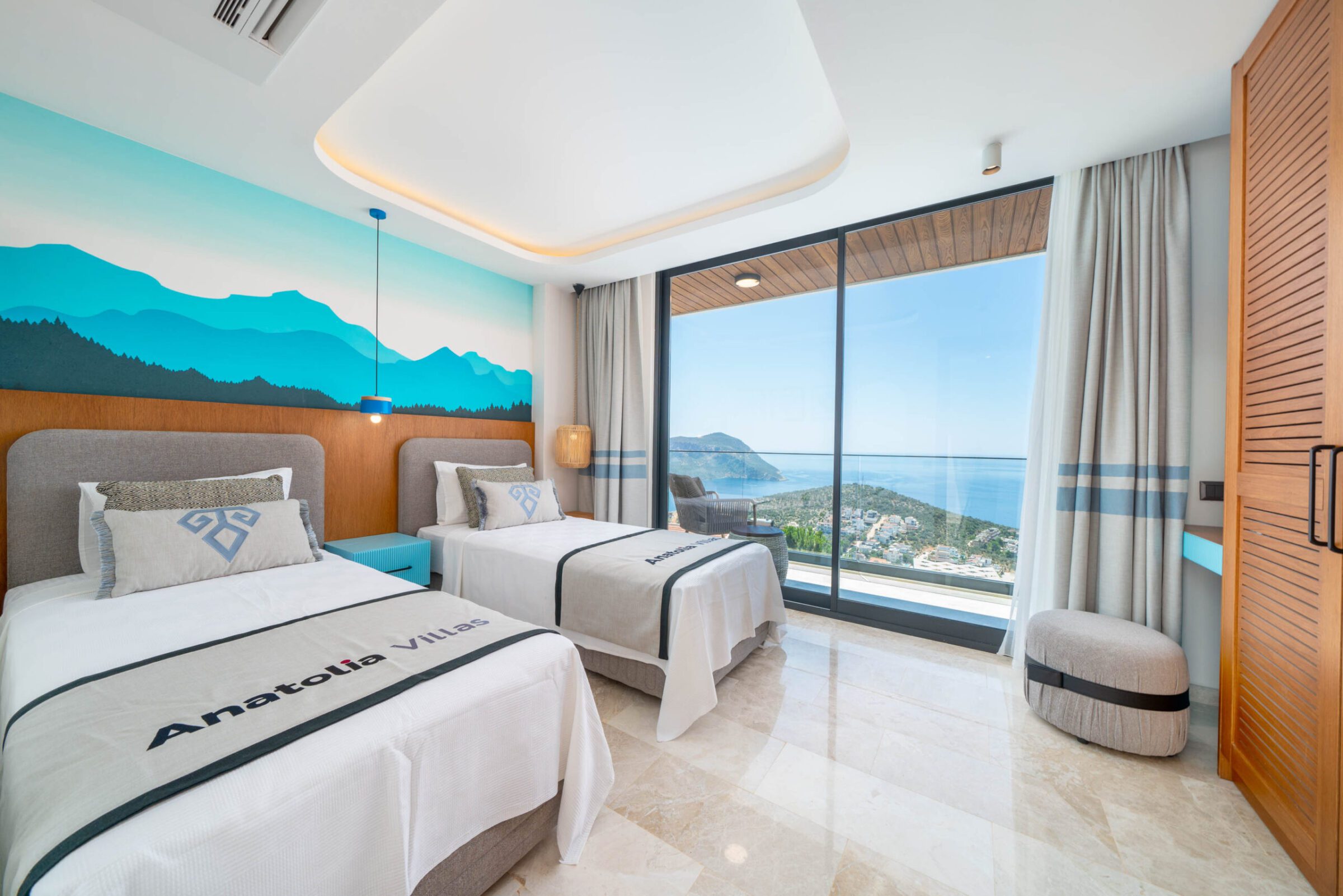 Twin bedroom and balcony in Villa Anatolia 1, villas to rent in Kalkan, Turkey