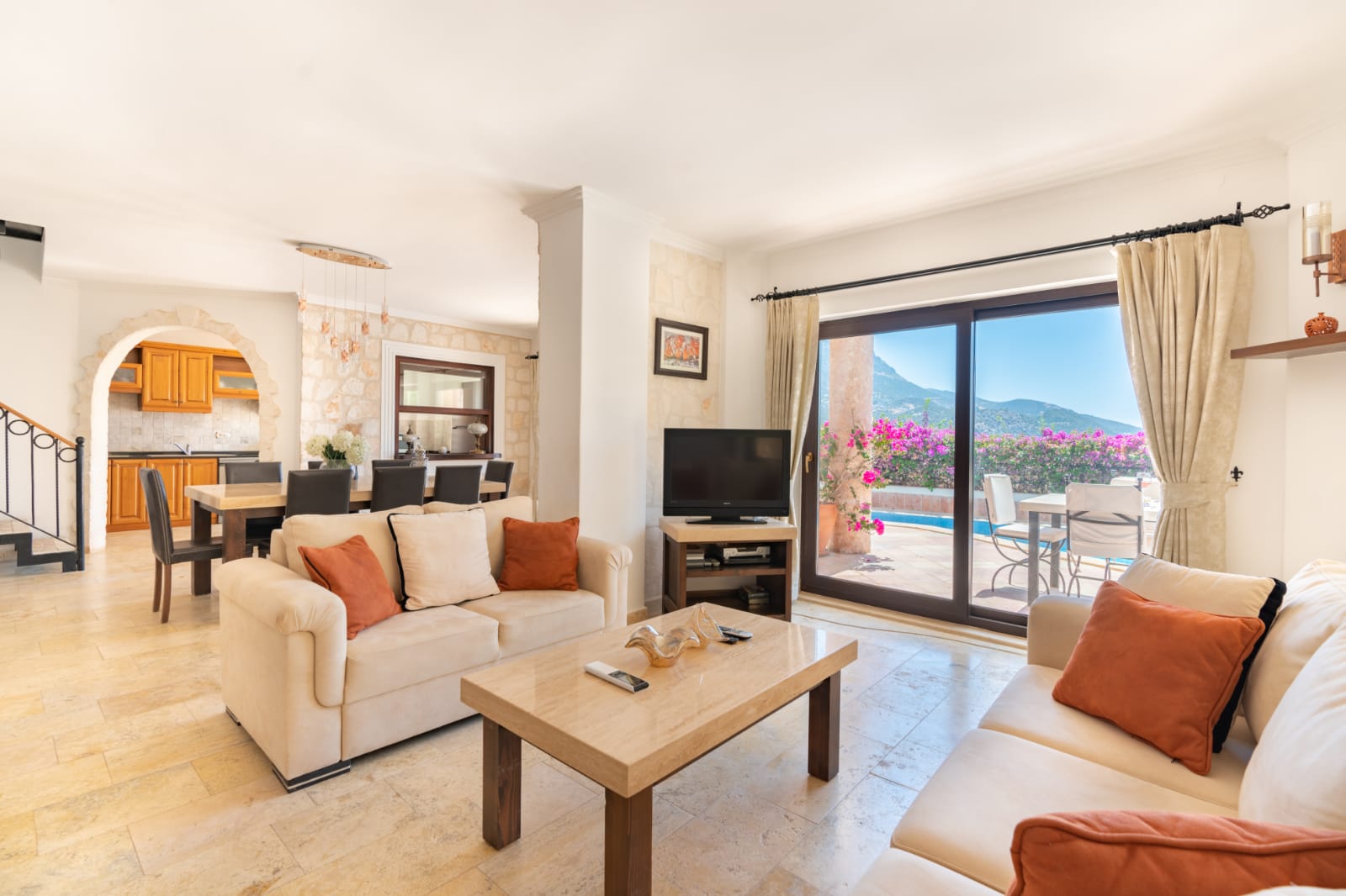 Open-planned lounge and dining room in Villa Salice, villa holidays in Kalkan, Turkey