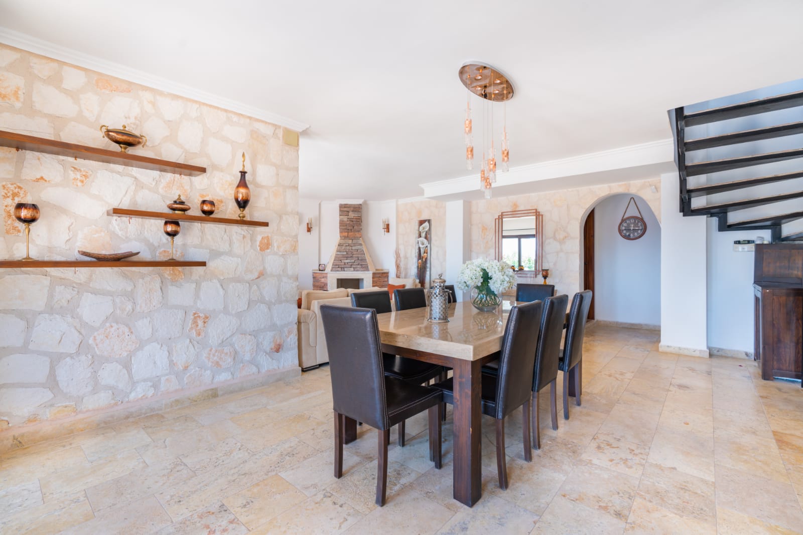 Spacious dining room in Villa Salice, villa holidays in Kalkan, Turkey