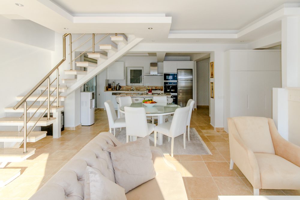 Open-planned kitchen and lounge in Villa Lalin, villa holidays in Kalkan, Turkey