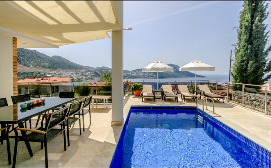 Outdoor pool in Zenato Apartment, villas to rent in Kalkan, Turkey
