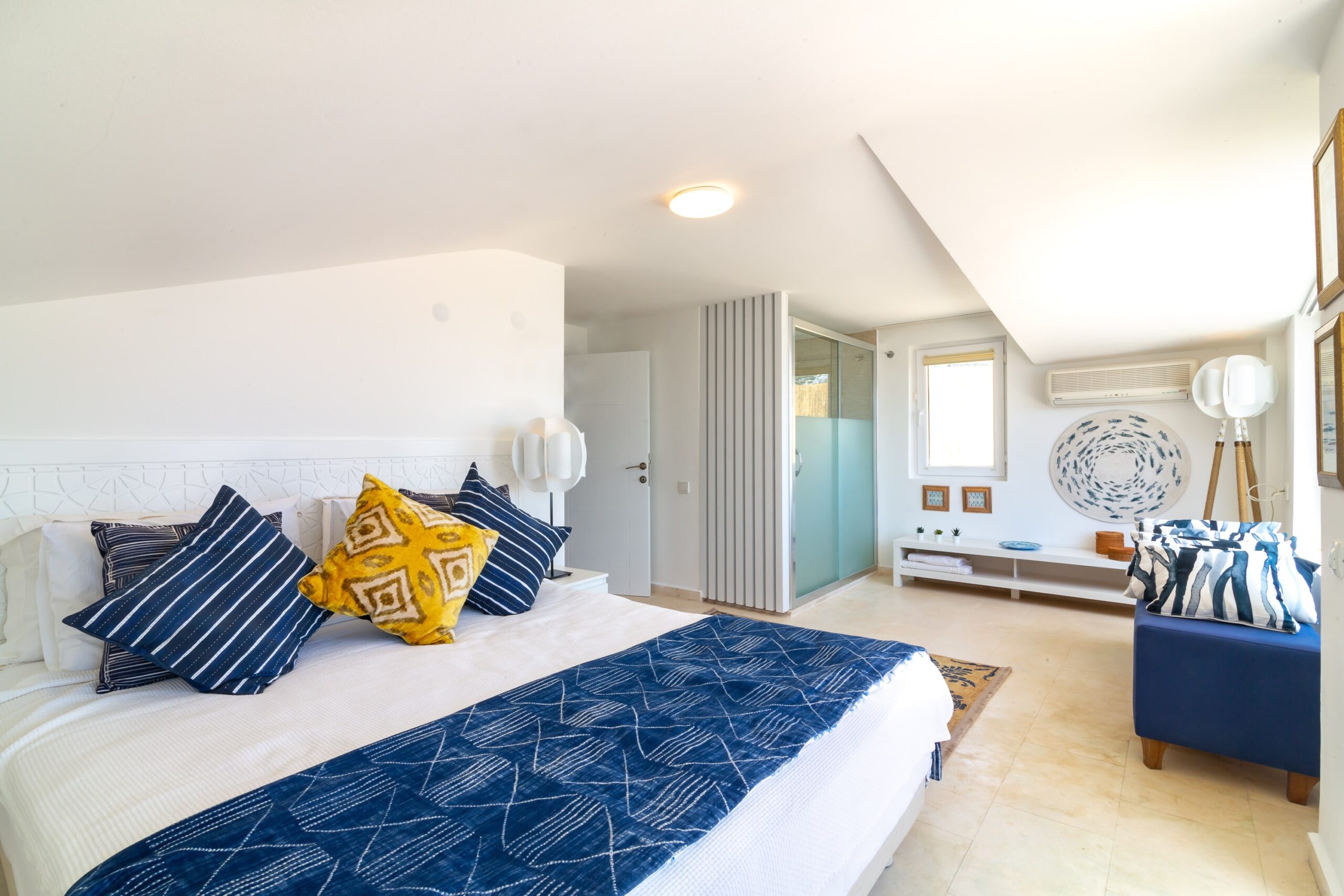 Double bedroom and bathroom in The Grove, villas to rent in Kalkan, Turkey