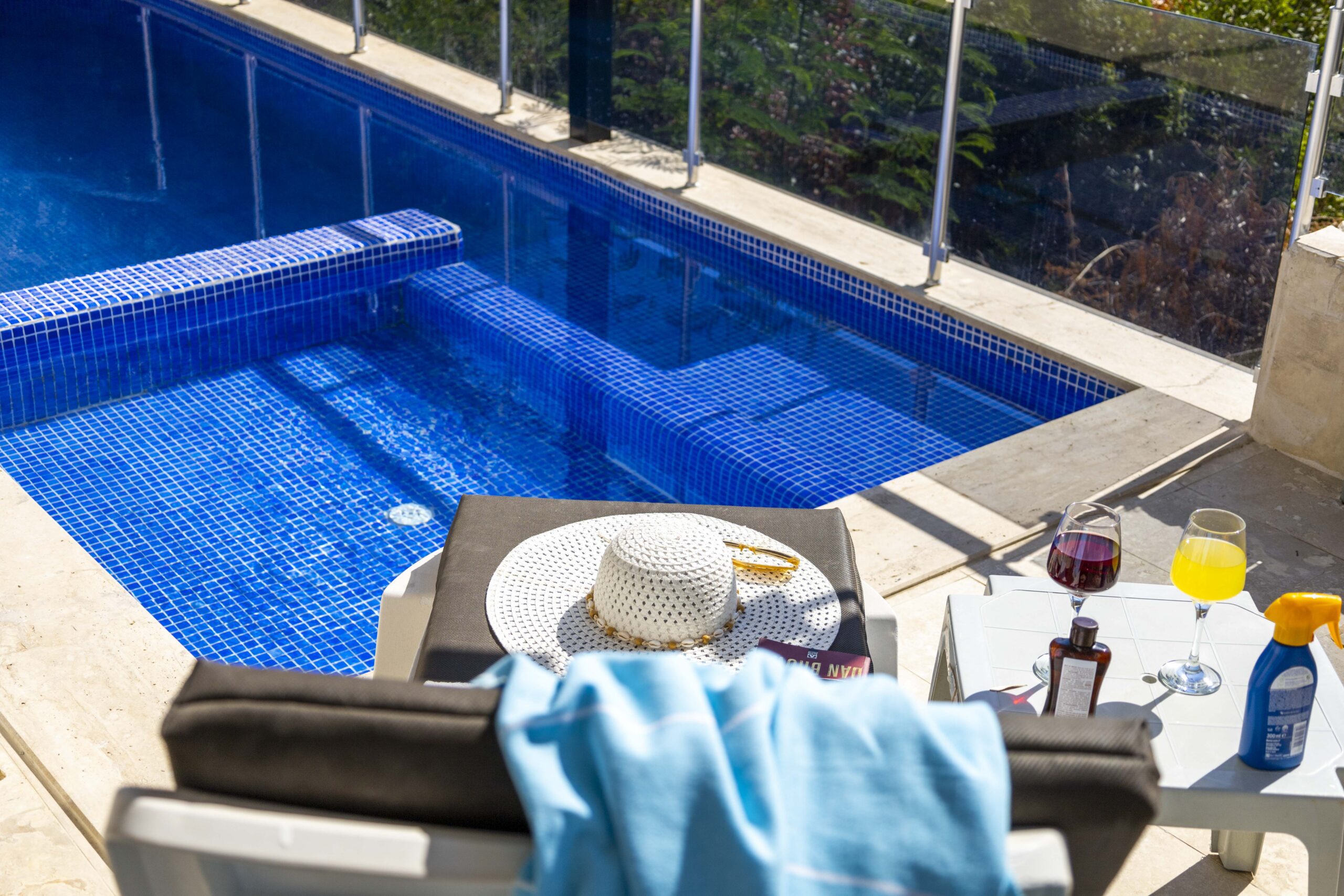 Outdoor pool in Villa Happy, villa holiday in Kalkan, Turkey