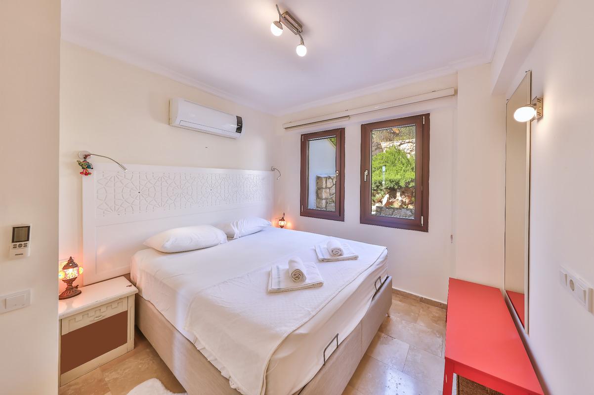 Double bedroom in Amore Apartment, holidays in Kalkan, Turkey