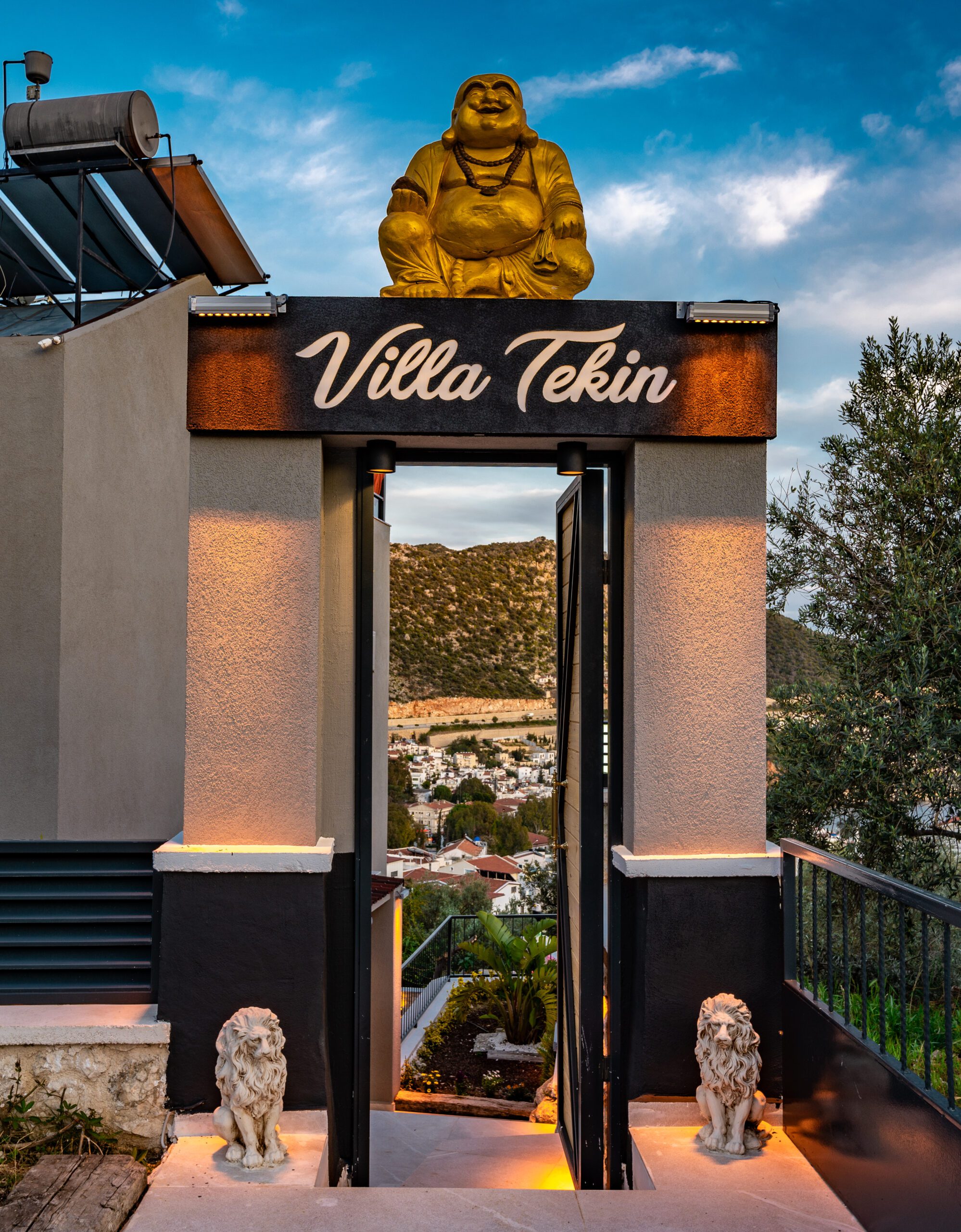 Garden of Villa Tekin, villa holidays in Kalkan, Turkey