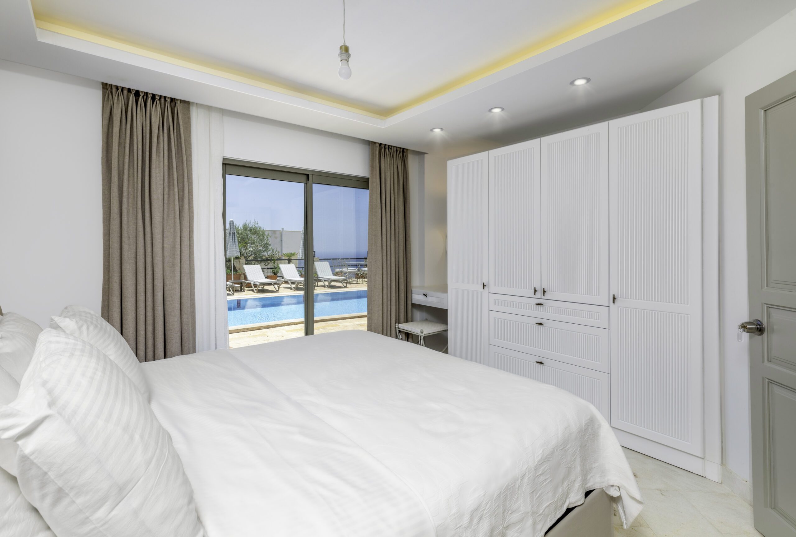 Double bedroom with garden access in Villa Bahce, villas to rent in Kalkan, Turkey