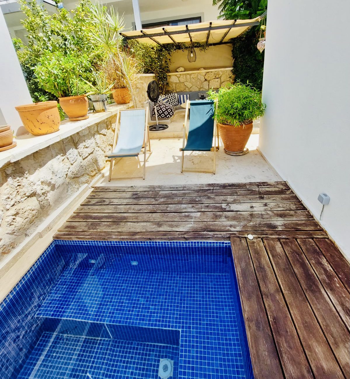 Outdoor hot tub in Villa Kisla Falls, villas to rent in Kalkan, Turkey