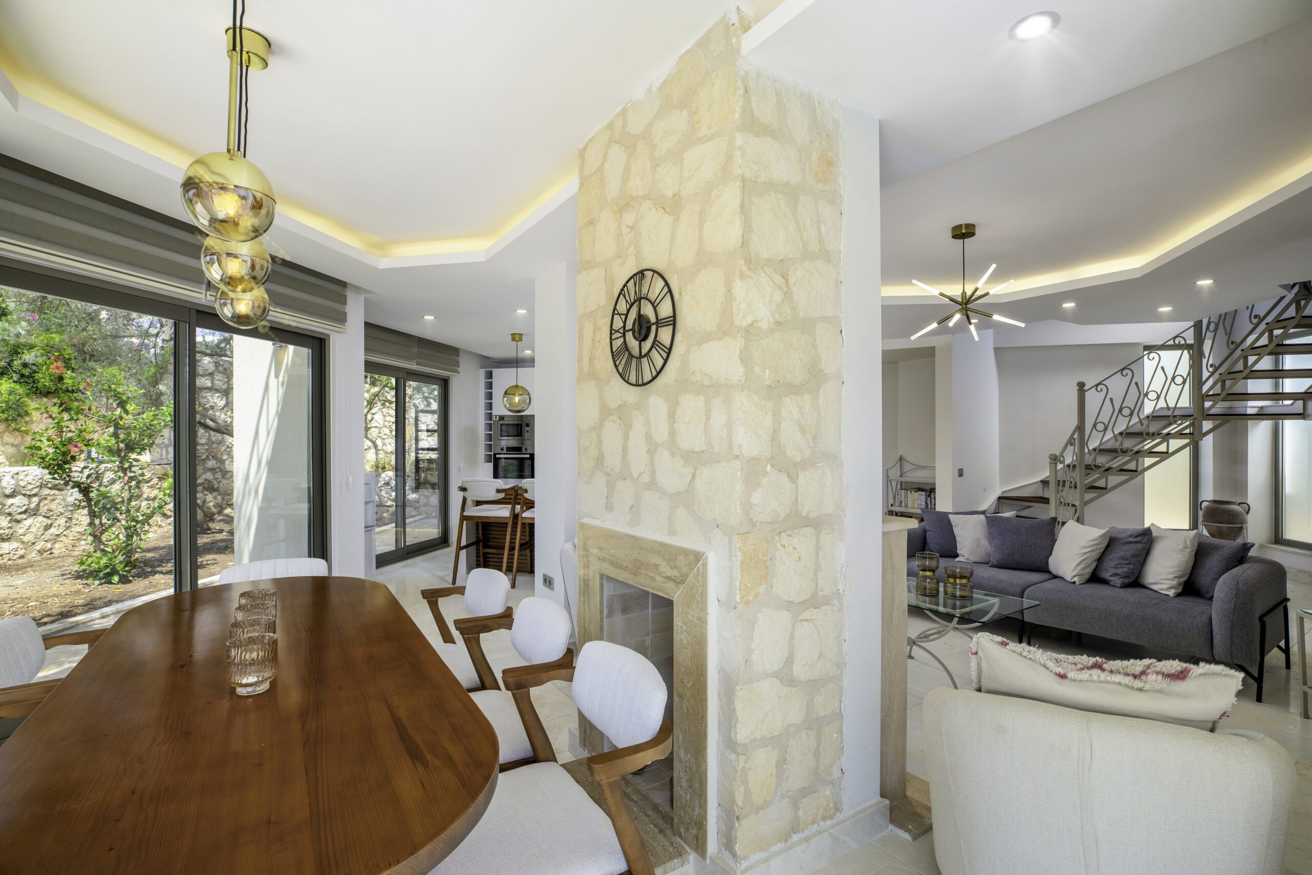 Open-planned kitchen and lounge in Villa Bahce, villas to rent in Kalkan, Turkey