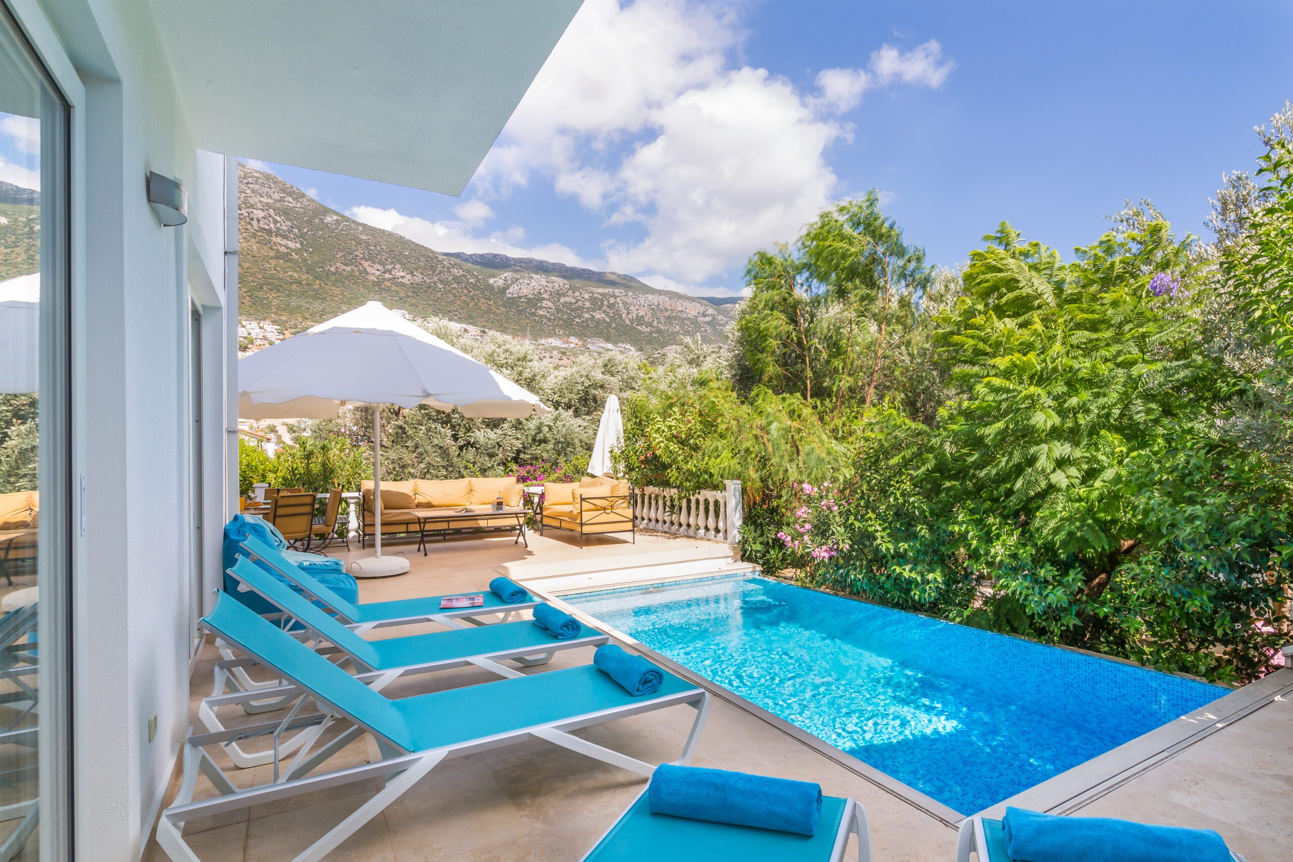 Garden of Villa Amelia, villas to rent in Kalkan, Turkey