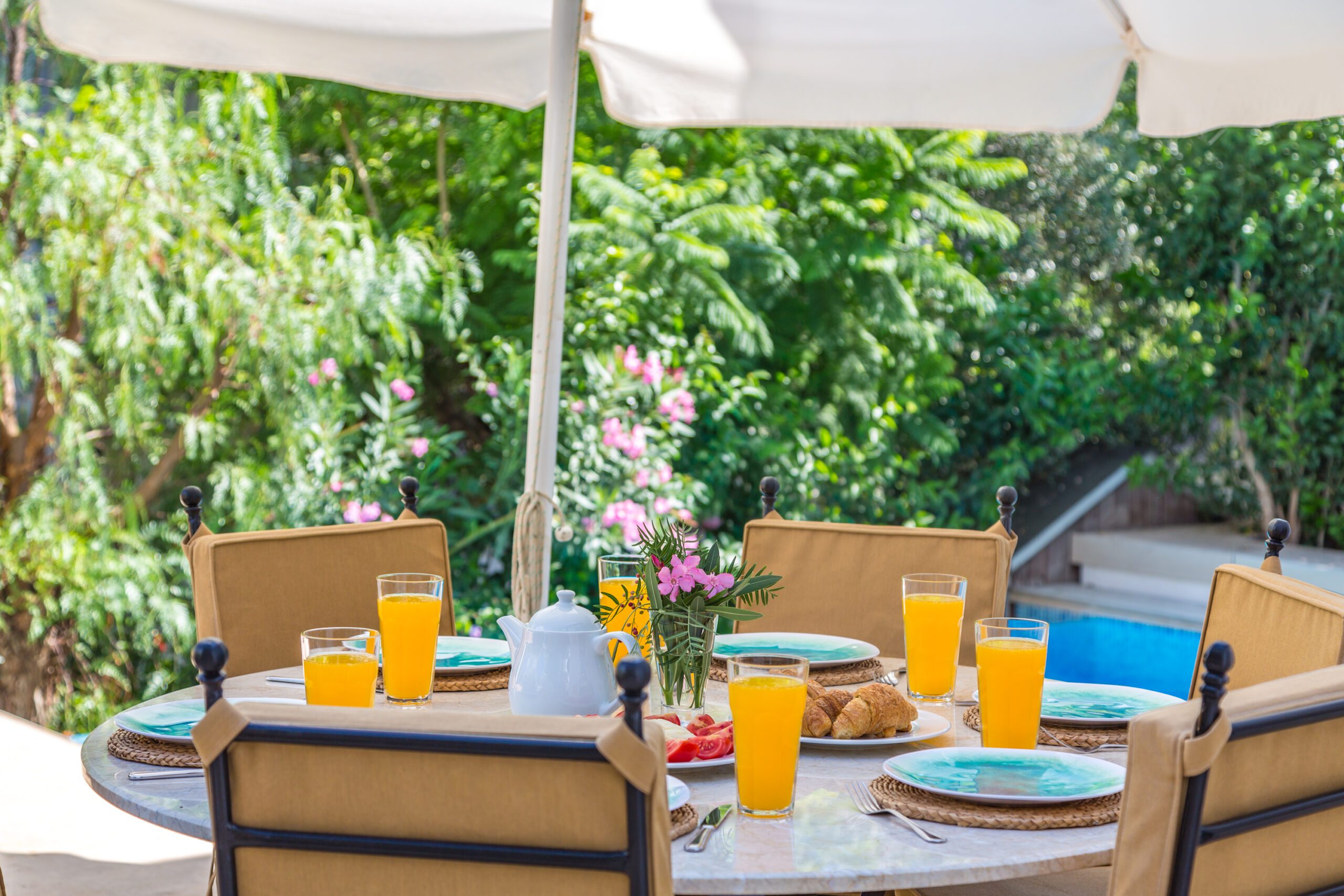 Garden dining area at Villa Amelia, villas to rent in Kalkan, Turkey
